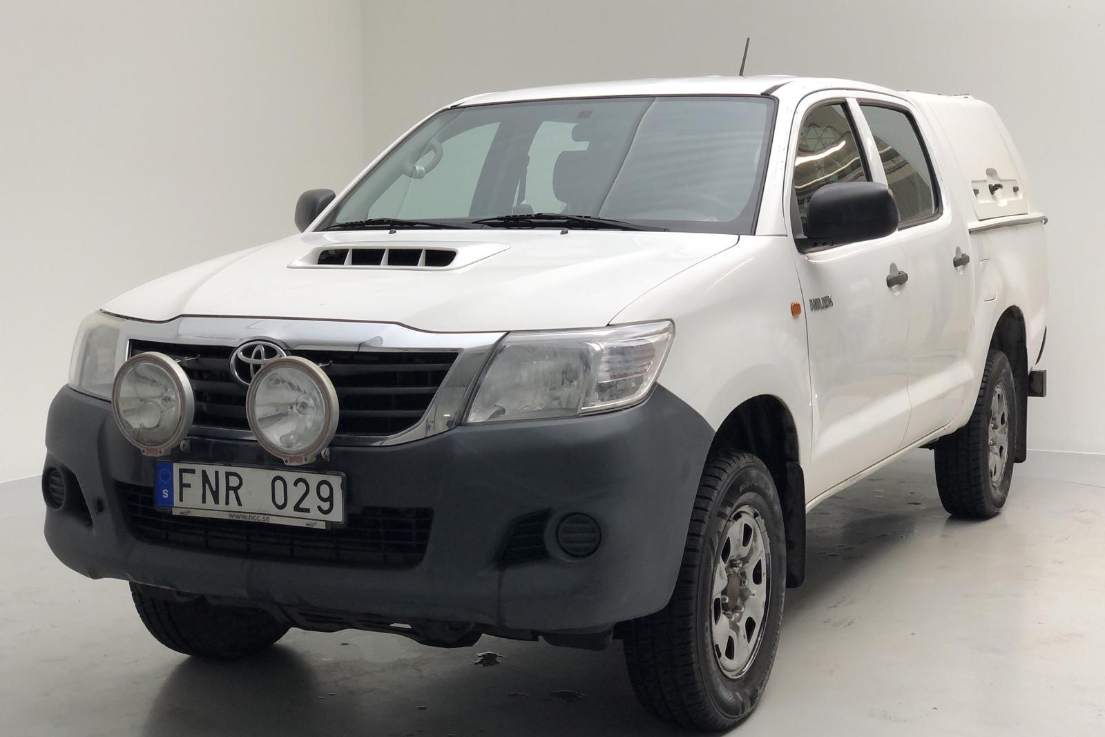 Toyota Hilux 2.5 D-4D 4WD | Kvdbil.se