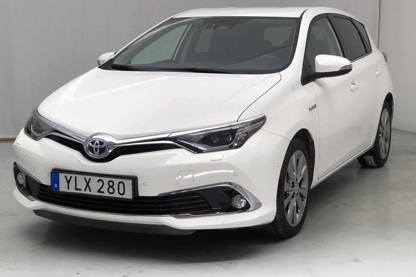 Toyota auris 1