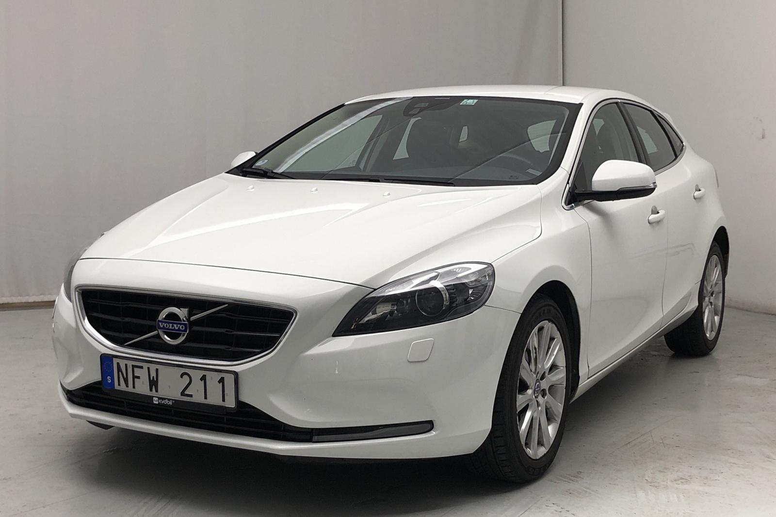 Volvo v40 d3