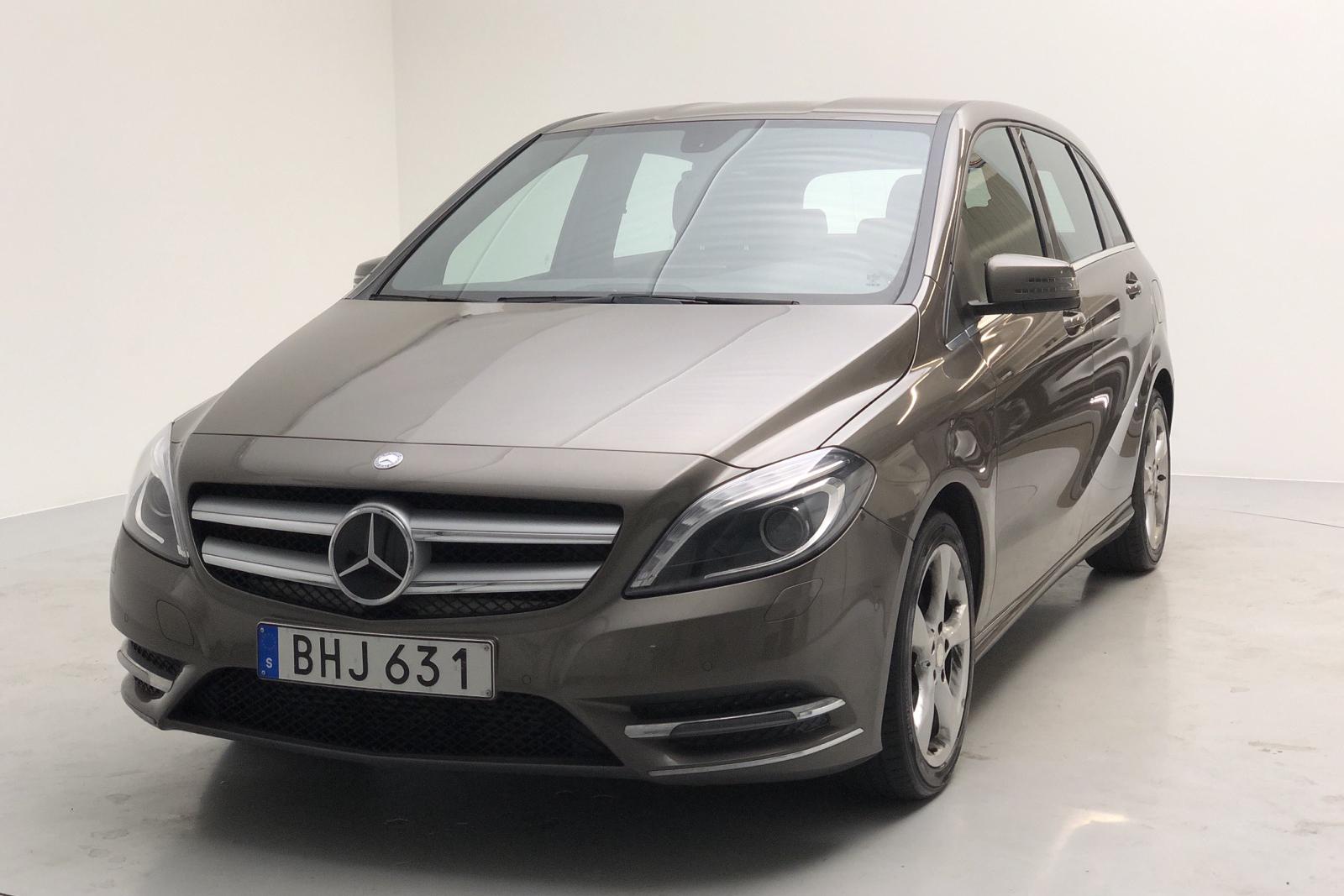 Mercedes B-Klass B 220 4MATIC W246 | Kvdbil.se