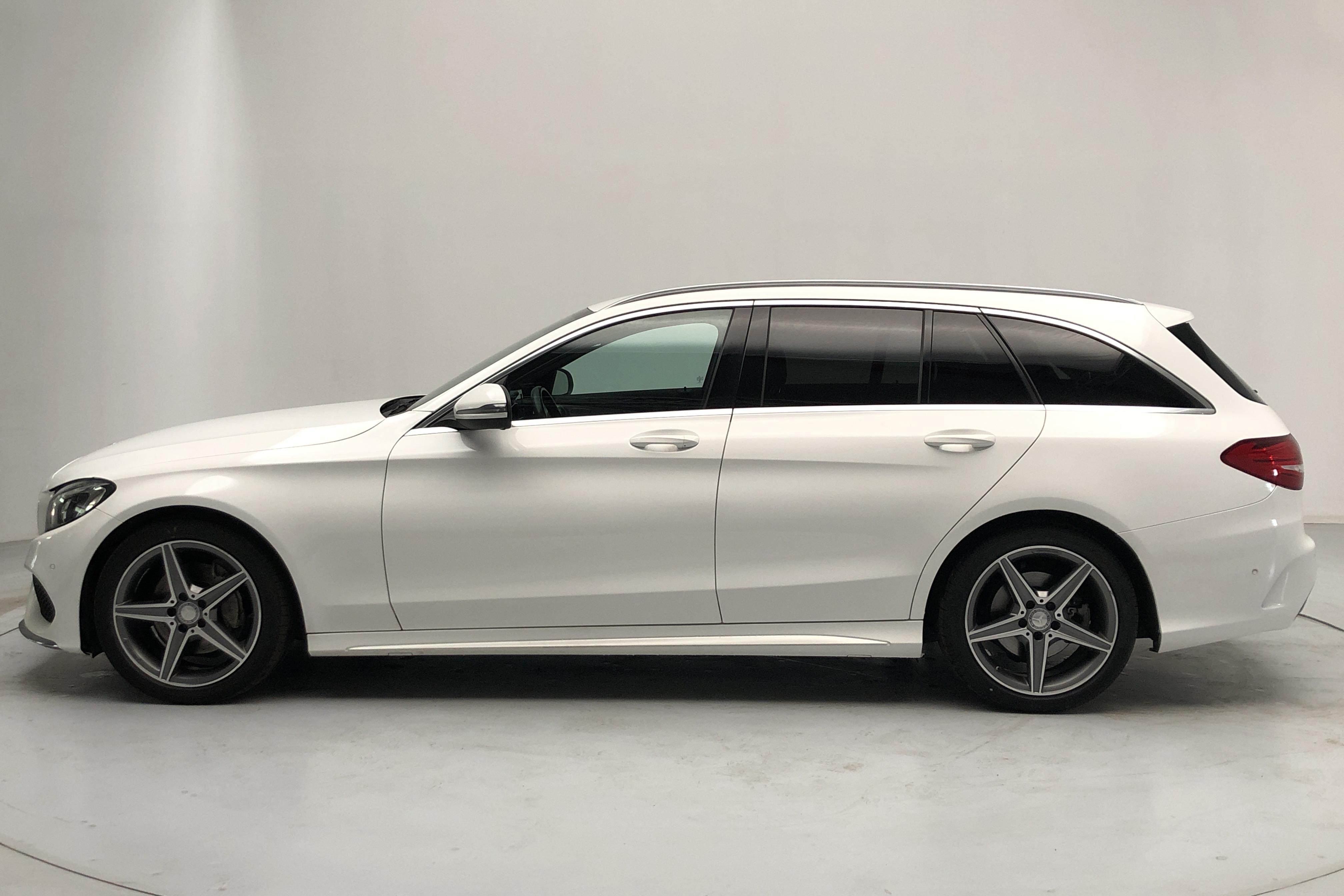 Mercedes C-Klass C 220 d Kombi S205 | kvdcars.com