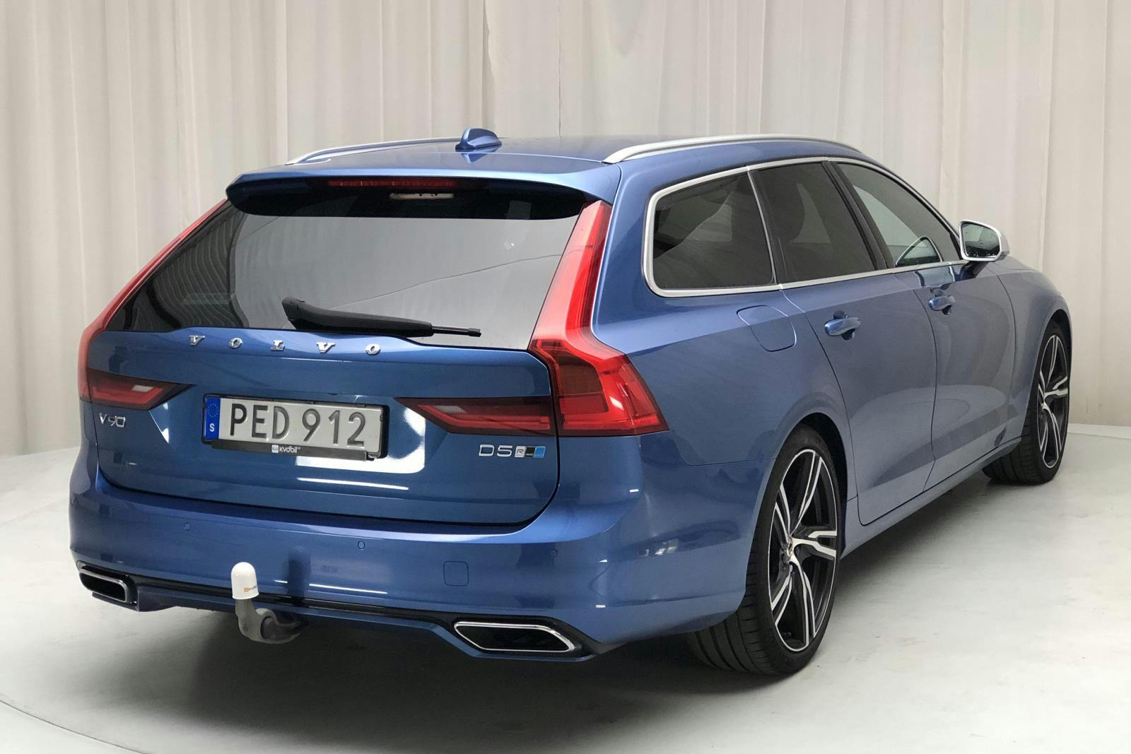 Volvo v90 d5