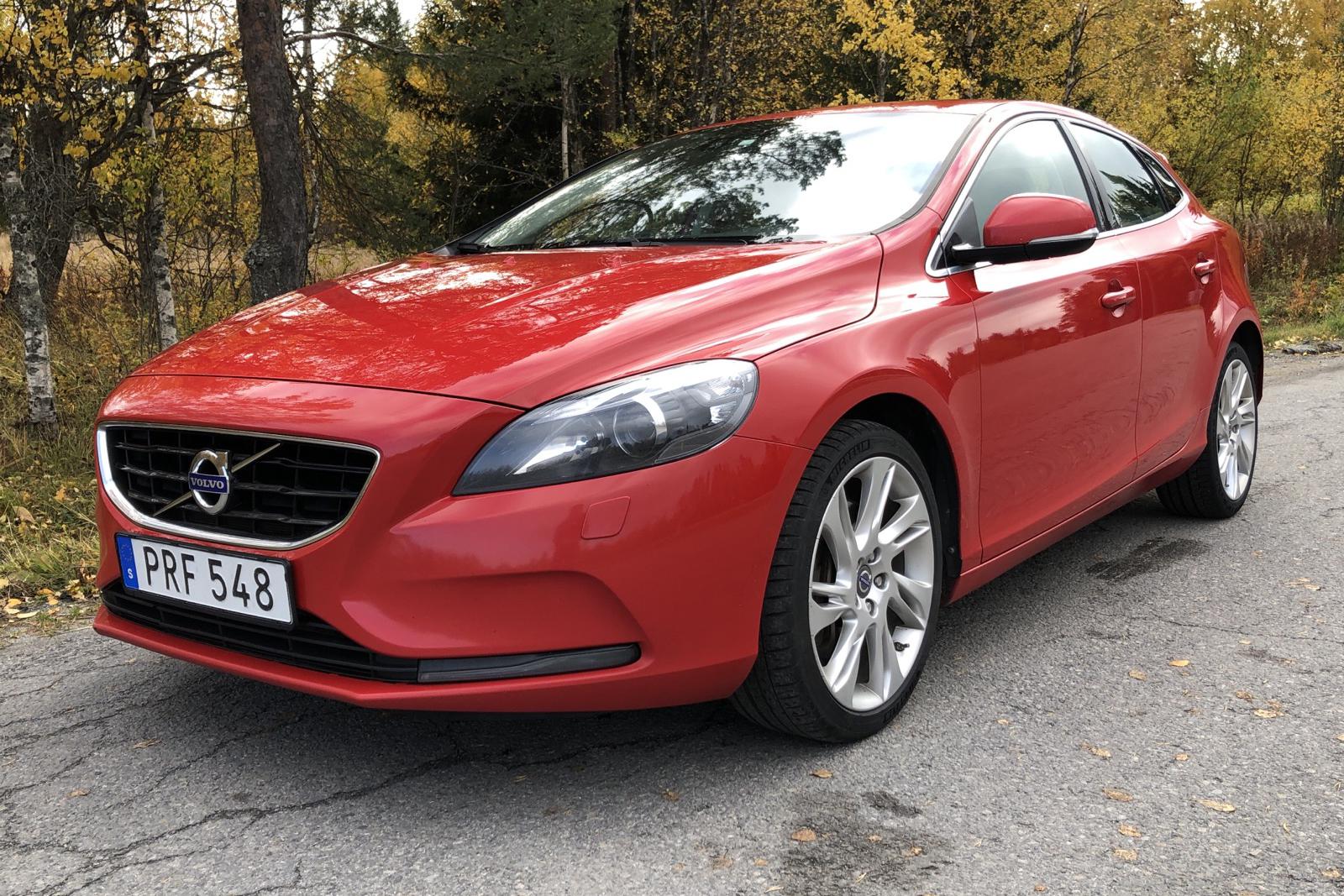 Volvo v40 d3