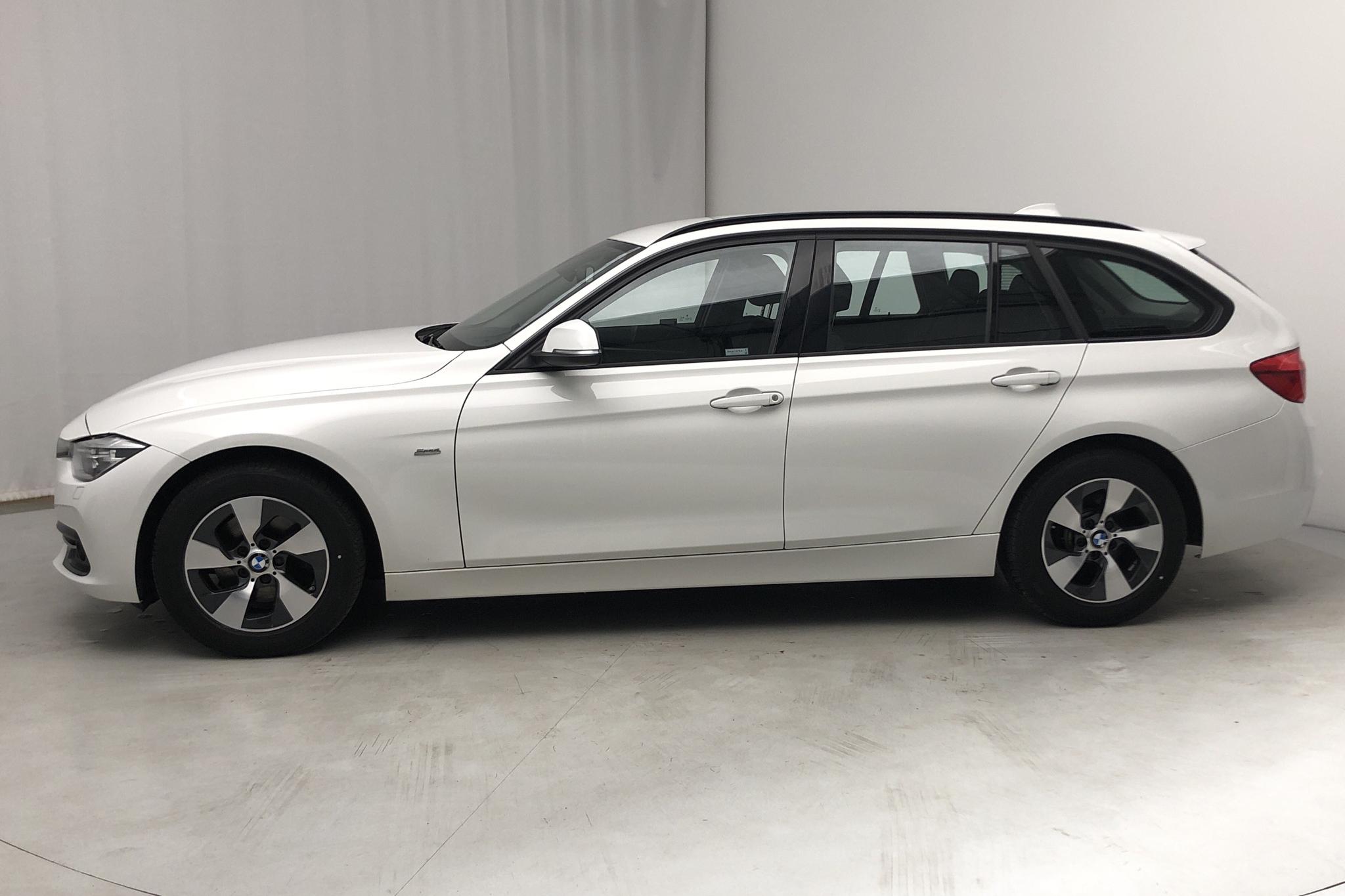 Бмв 3201 xdrive