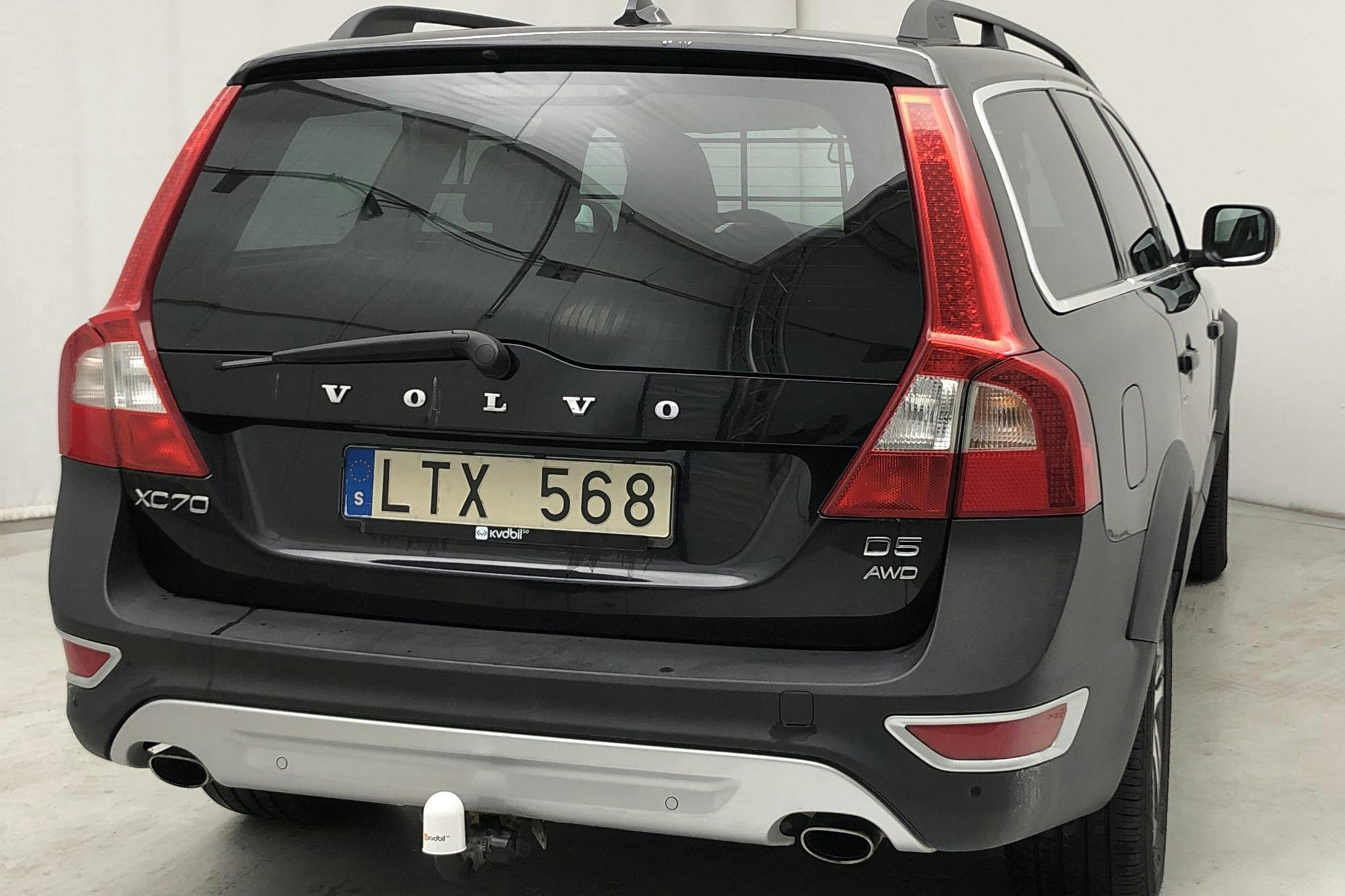 Volvo XC70 II D5 AWD | kvdbil.se