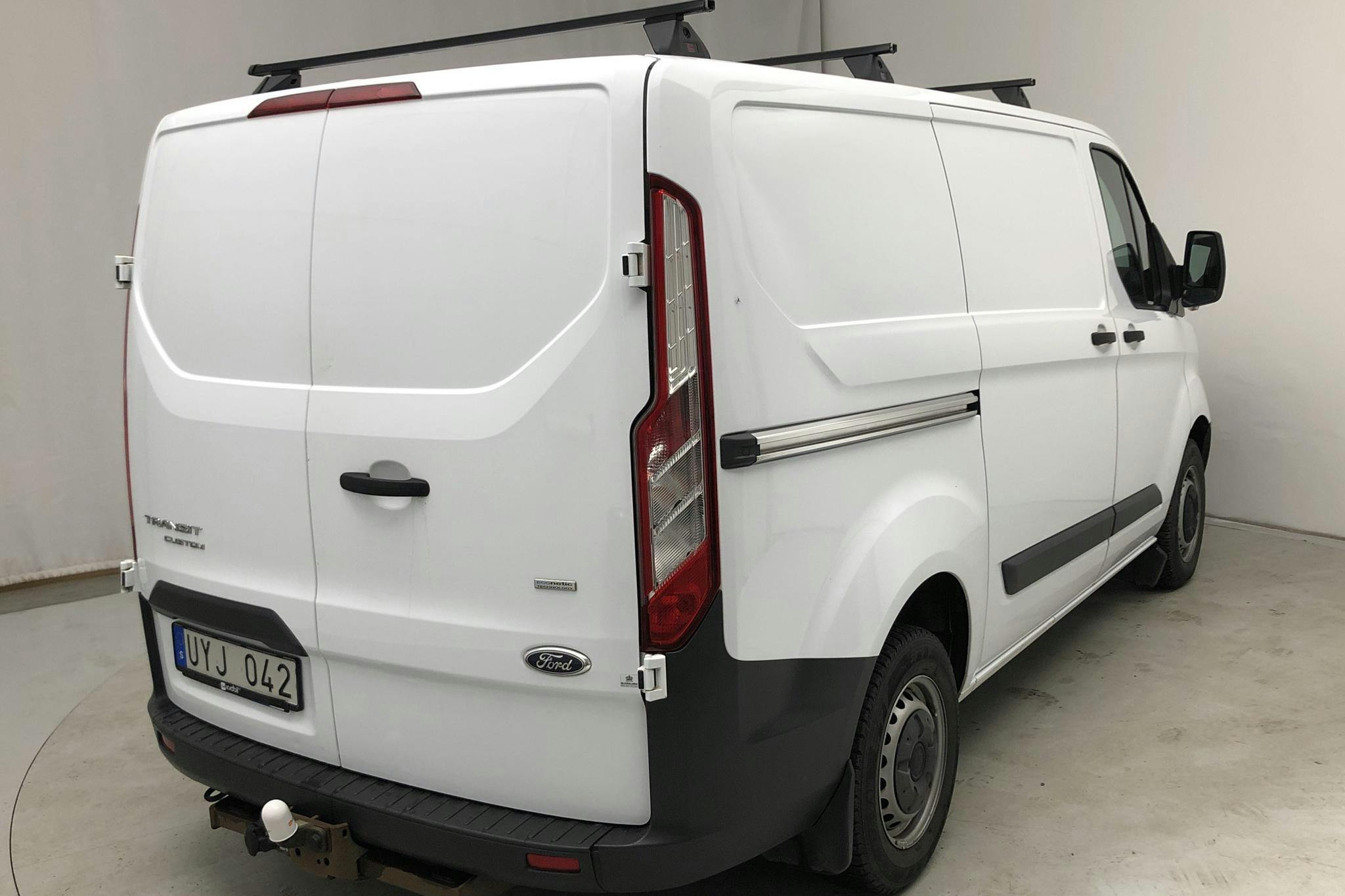 ford transit 270 custom