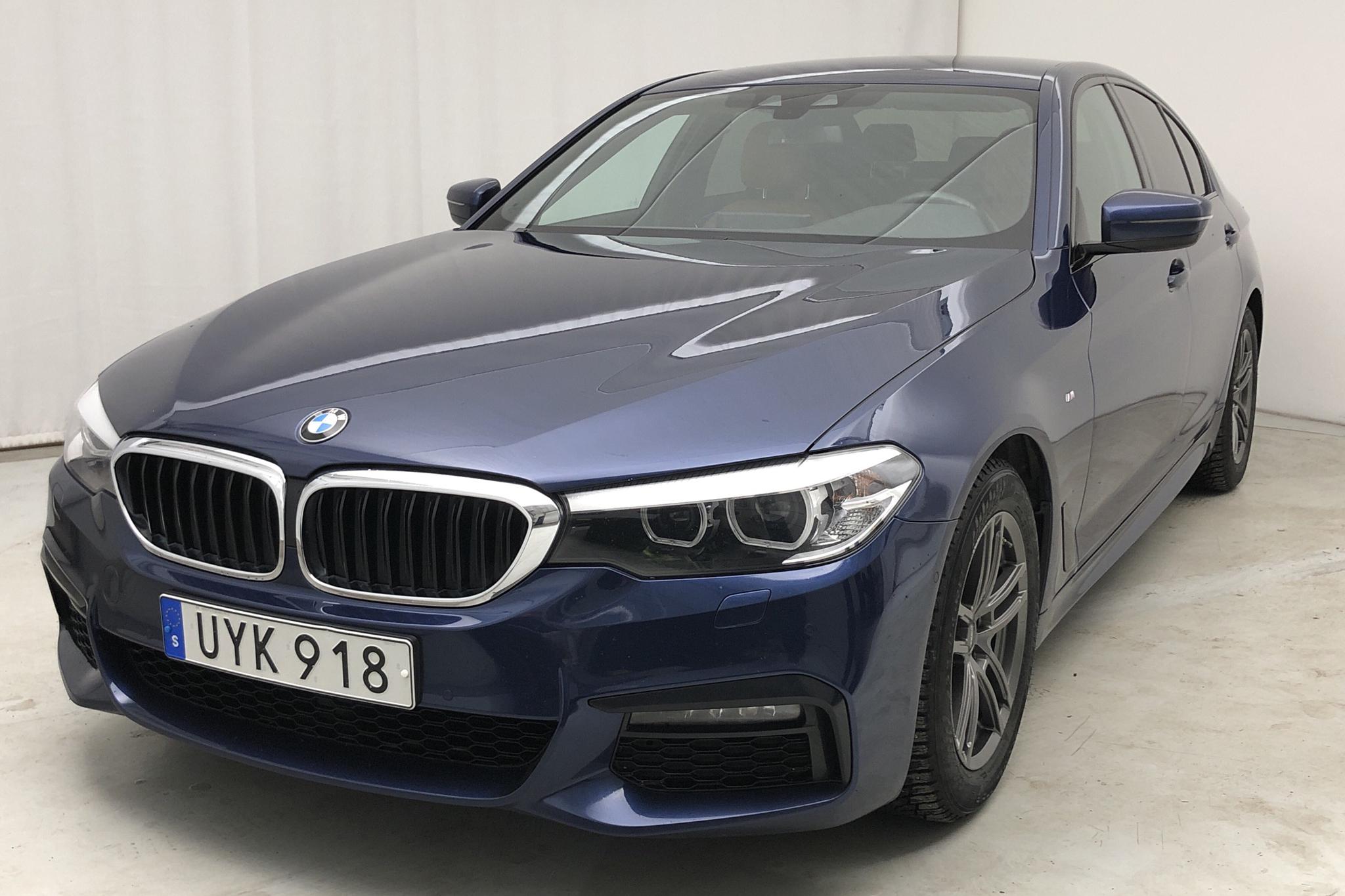 Бмв 520d xdrive 2019