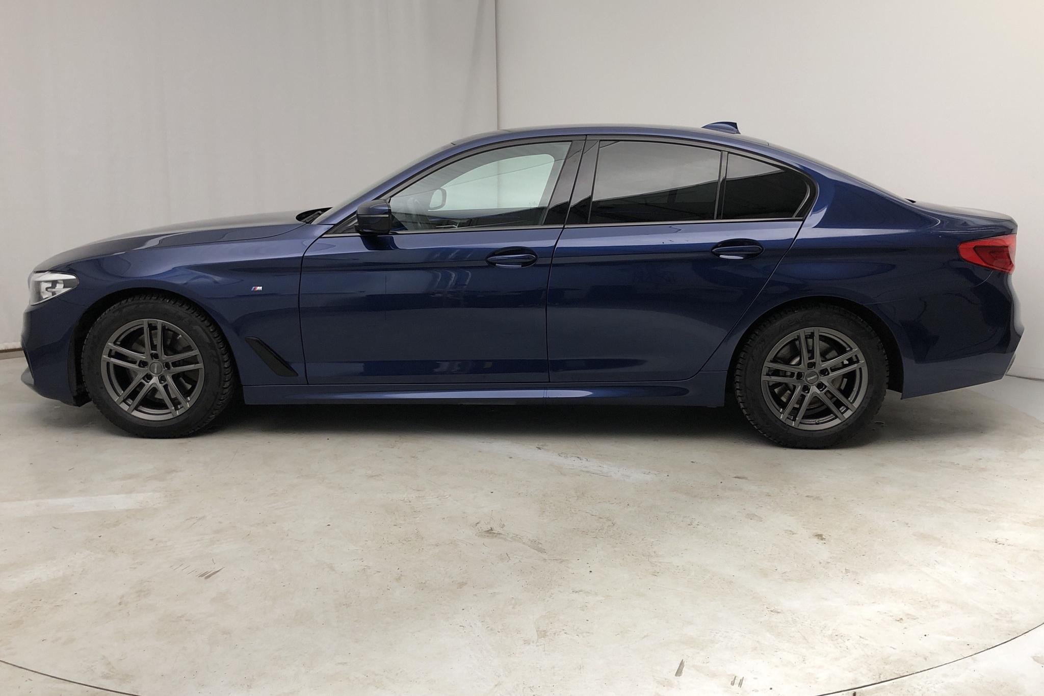 Бмв 520d xdrive 2019