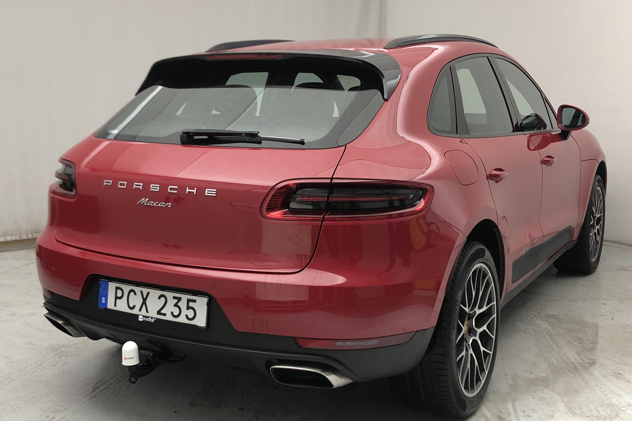 Porsche Macan 2.0 (252hk) - 6 654 mil - Automat - röd - 2017