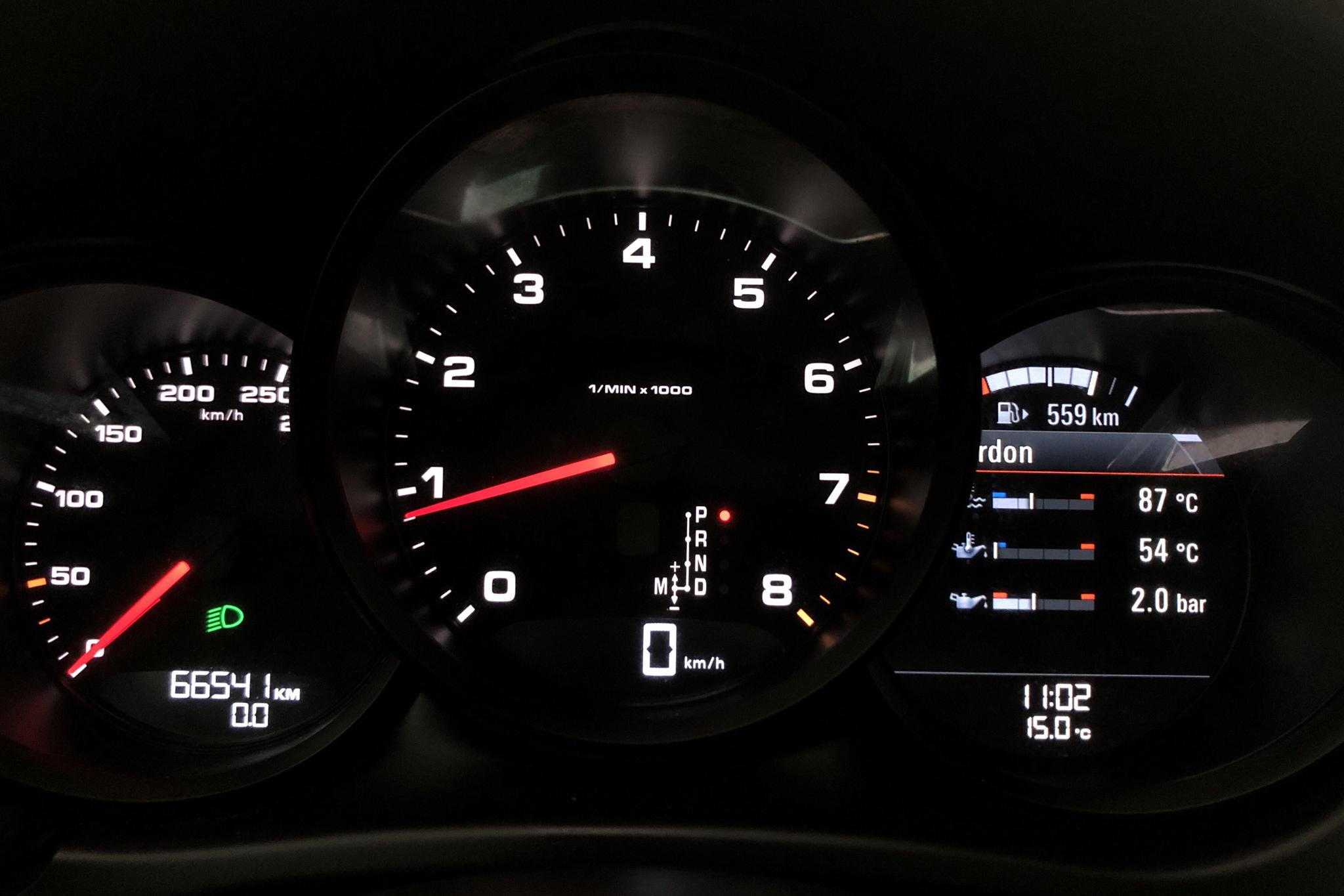 Porsche Macan 2.0 (252hk) - 66 540 km - Automatic - red - 2017