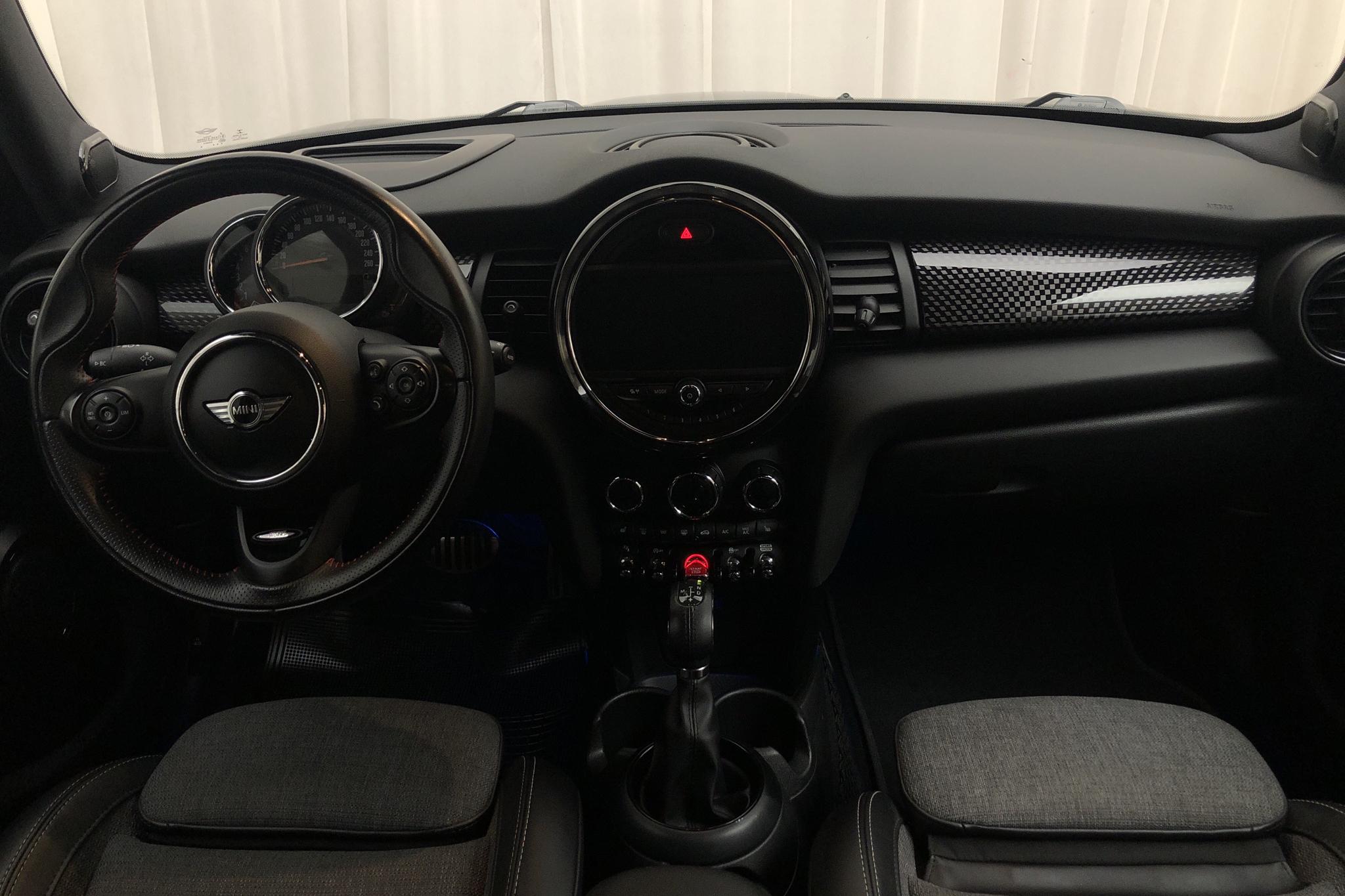 MINI Cooper S Hatch 5dr (192hk) - 8 219 mil - Automat - svart - 2018