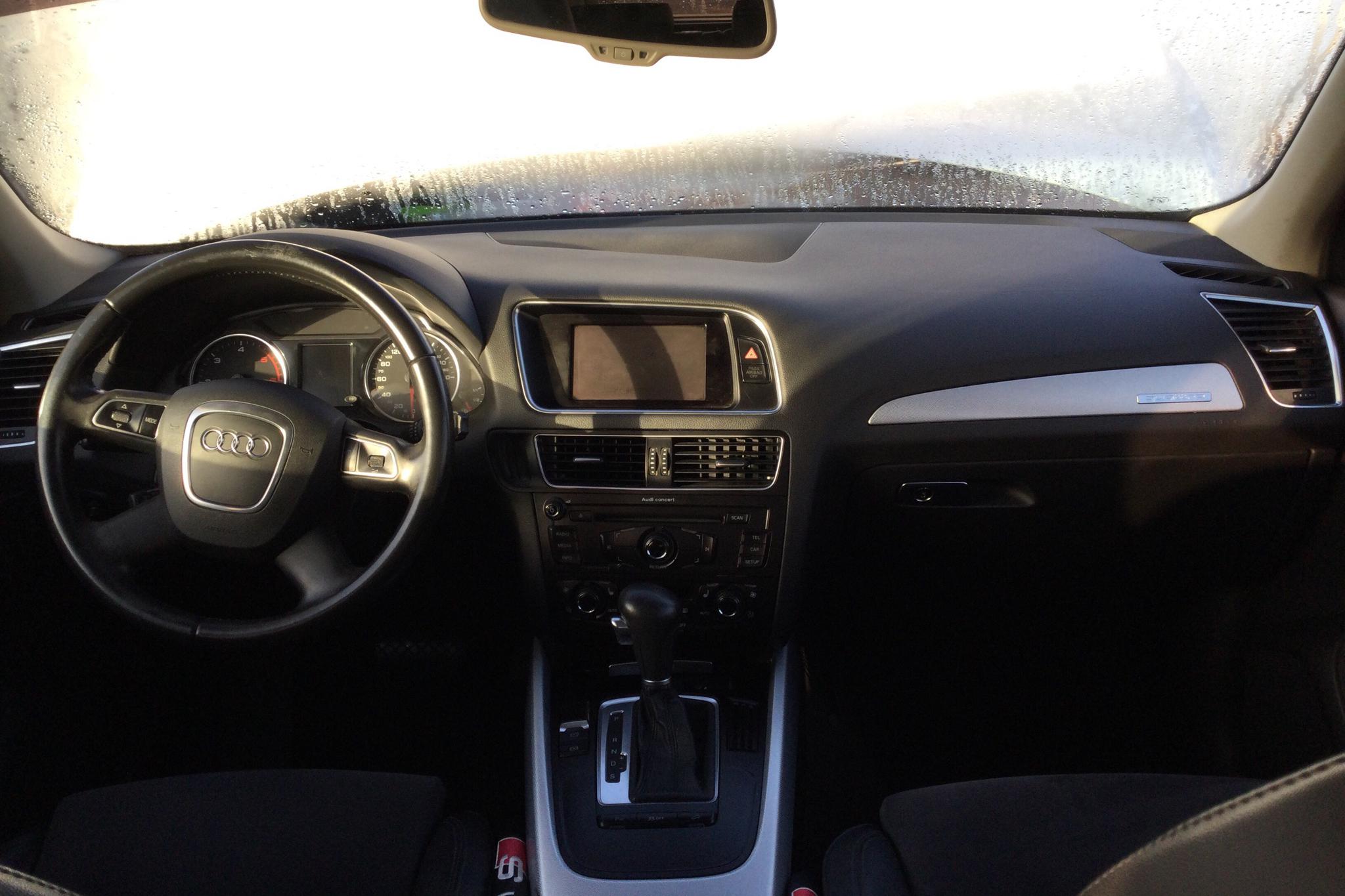 Audi Q5 2.0 TDI quattro (170hk) - 184 550 km - Automatic - white - 2012