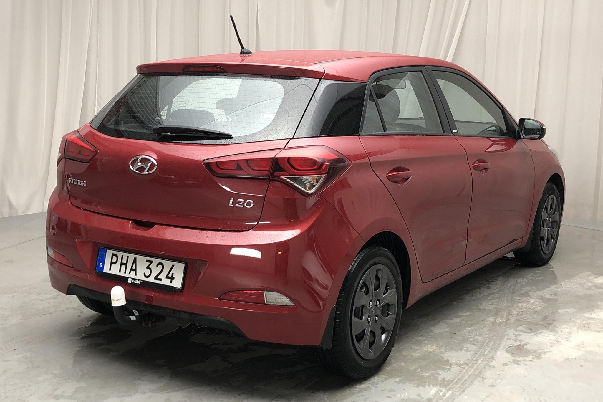 Hyundai i20 1.2 (75hk) - 75 160 km - Manual - red - 2018