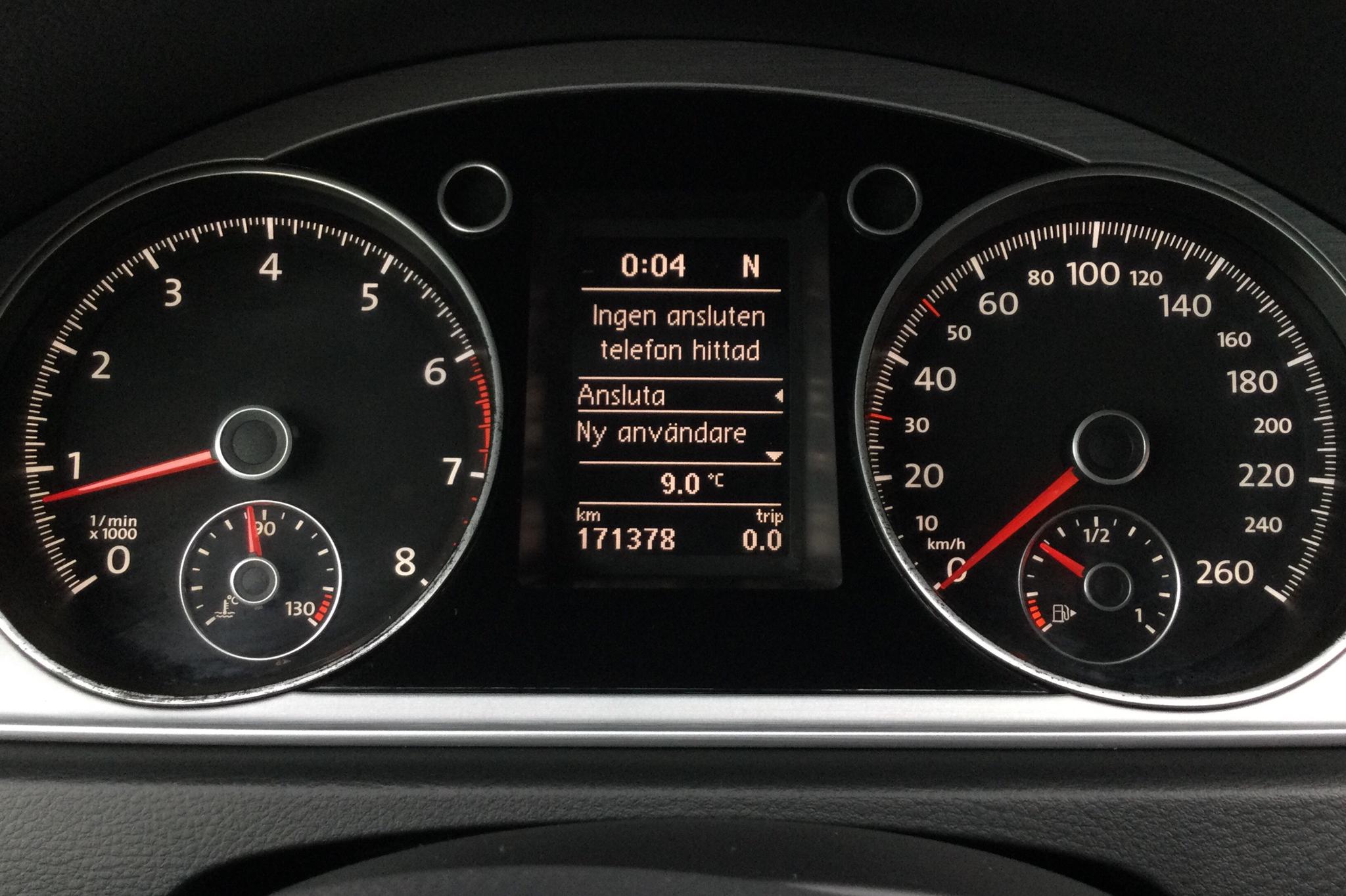 VW Passat Alltrack 2.0 TFSI 4Motion (211hk) - 17 137 mil - Automat - röd - 2013