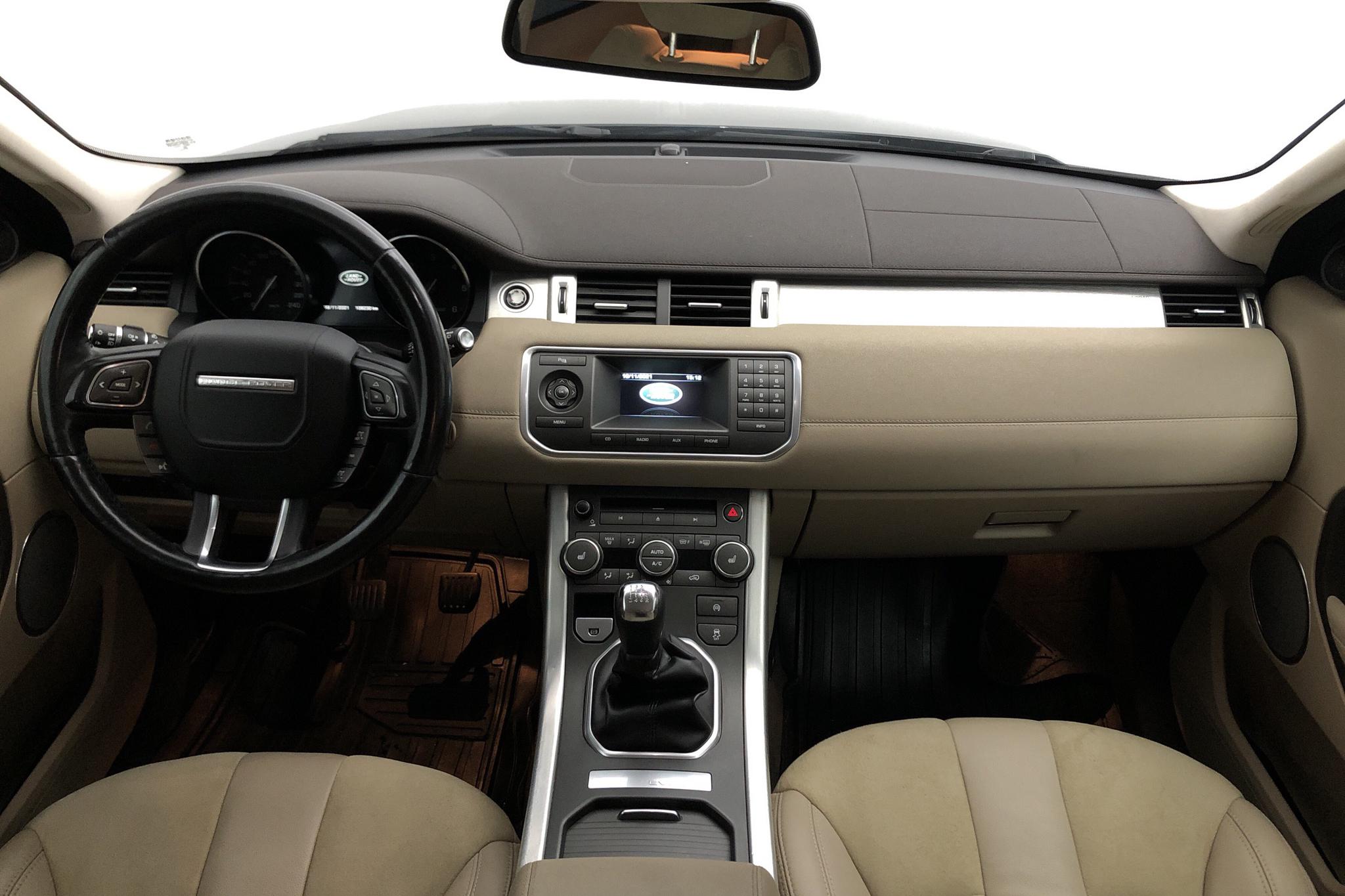 Land Rover Range Rover Evoque 2.2 TD4 5dr (150hk) - 10 623 mil - Manuell - svart - 2015