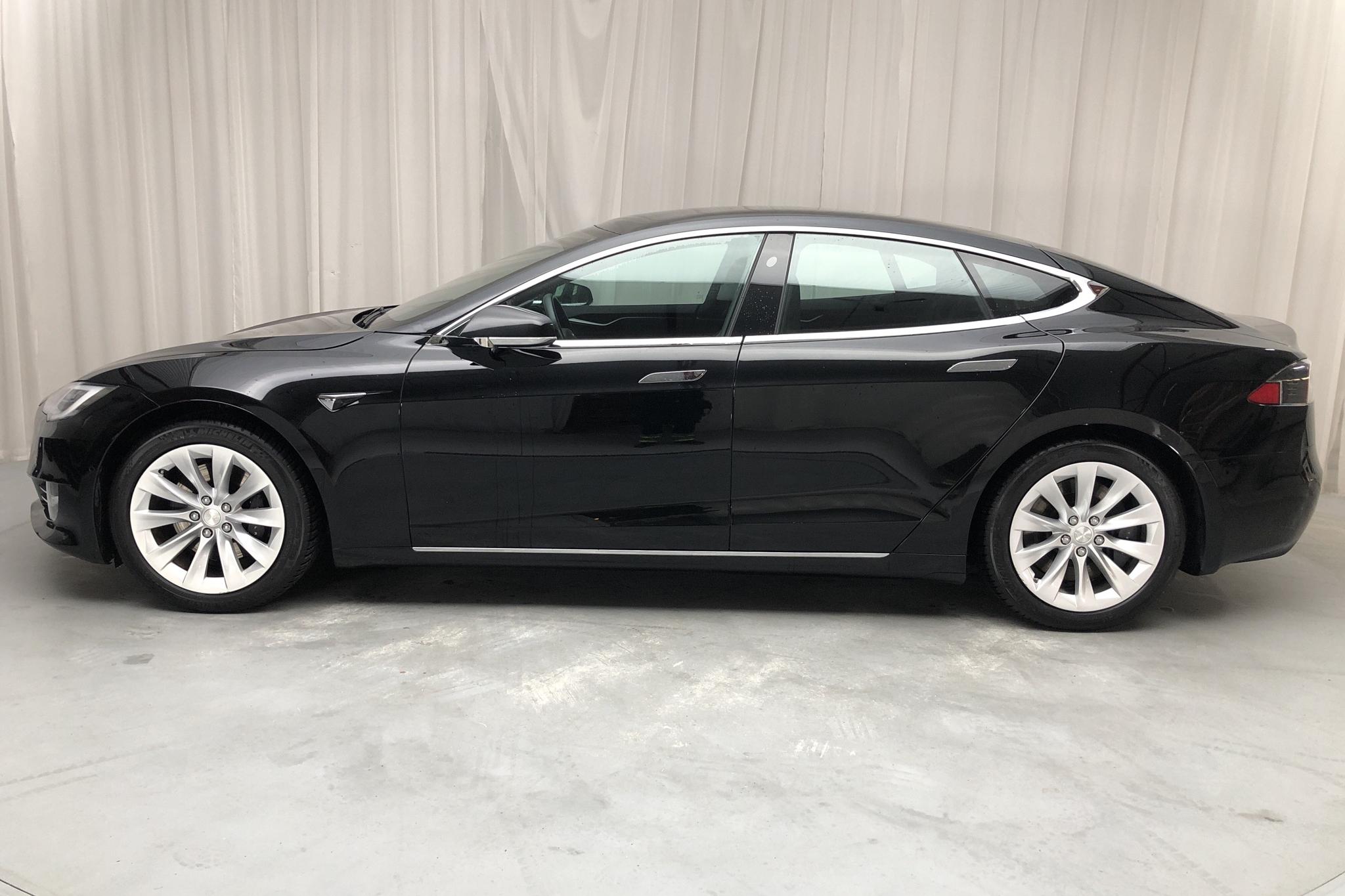 Tesla Model S 100D - 3 537 mil - Automat - svart - 2019
