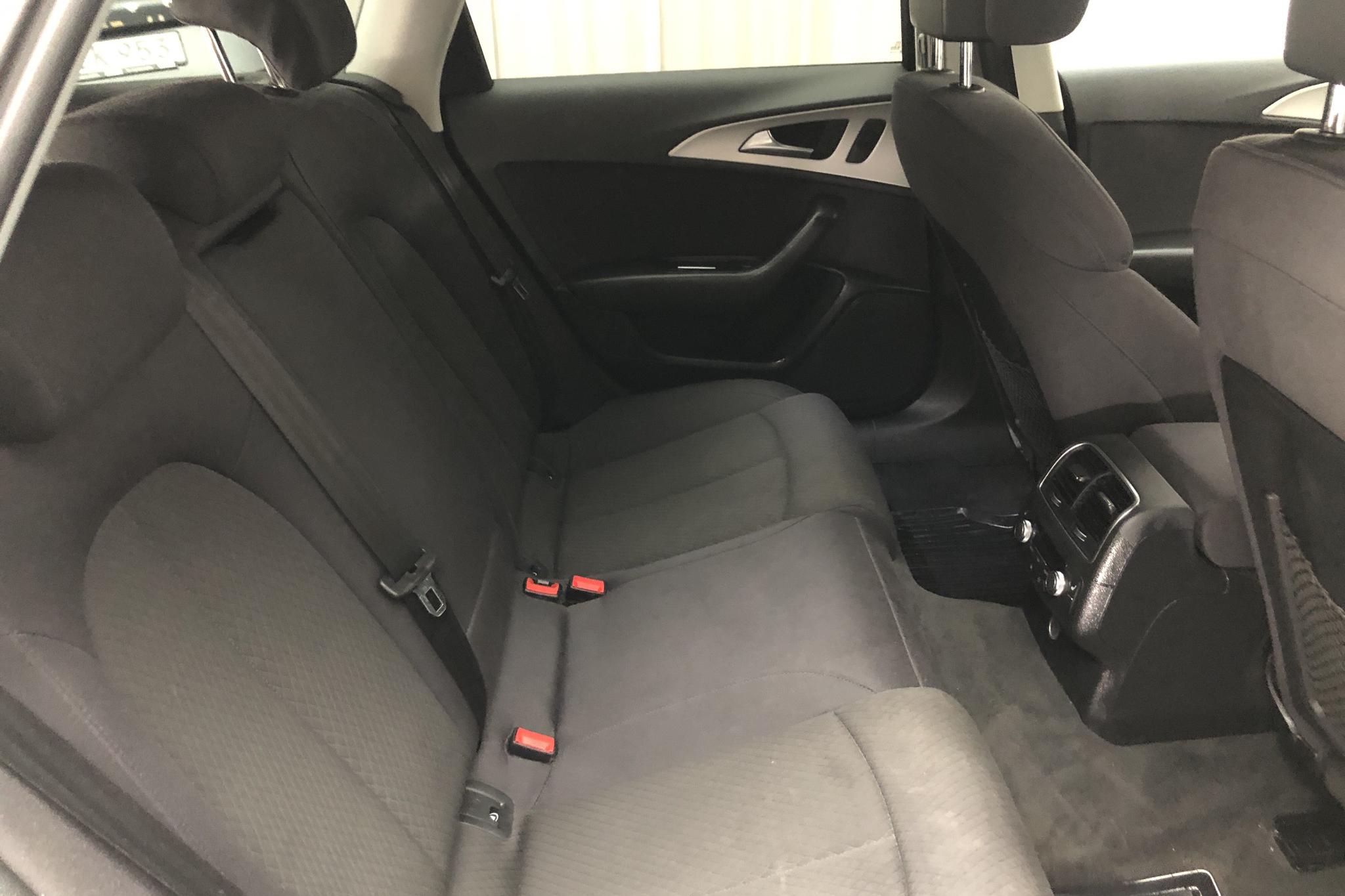 Audi A6 2.0 TDI Avant (190hk) - 8 449 mil - Manuell - vit - 2017