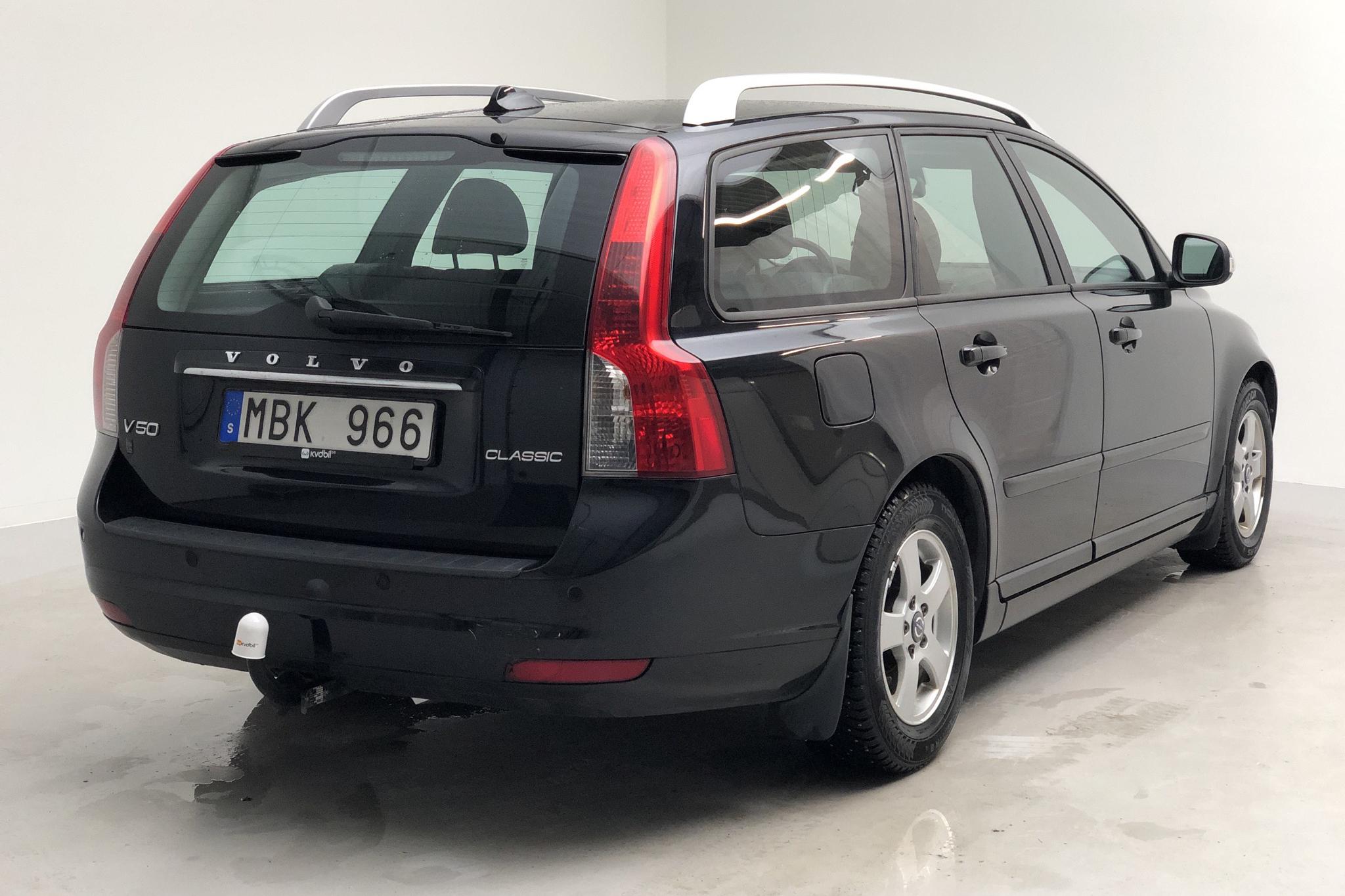 Volvo V50 D2 (115hk) - 15 025 mil - Manuell - svart - 2012