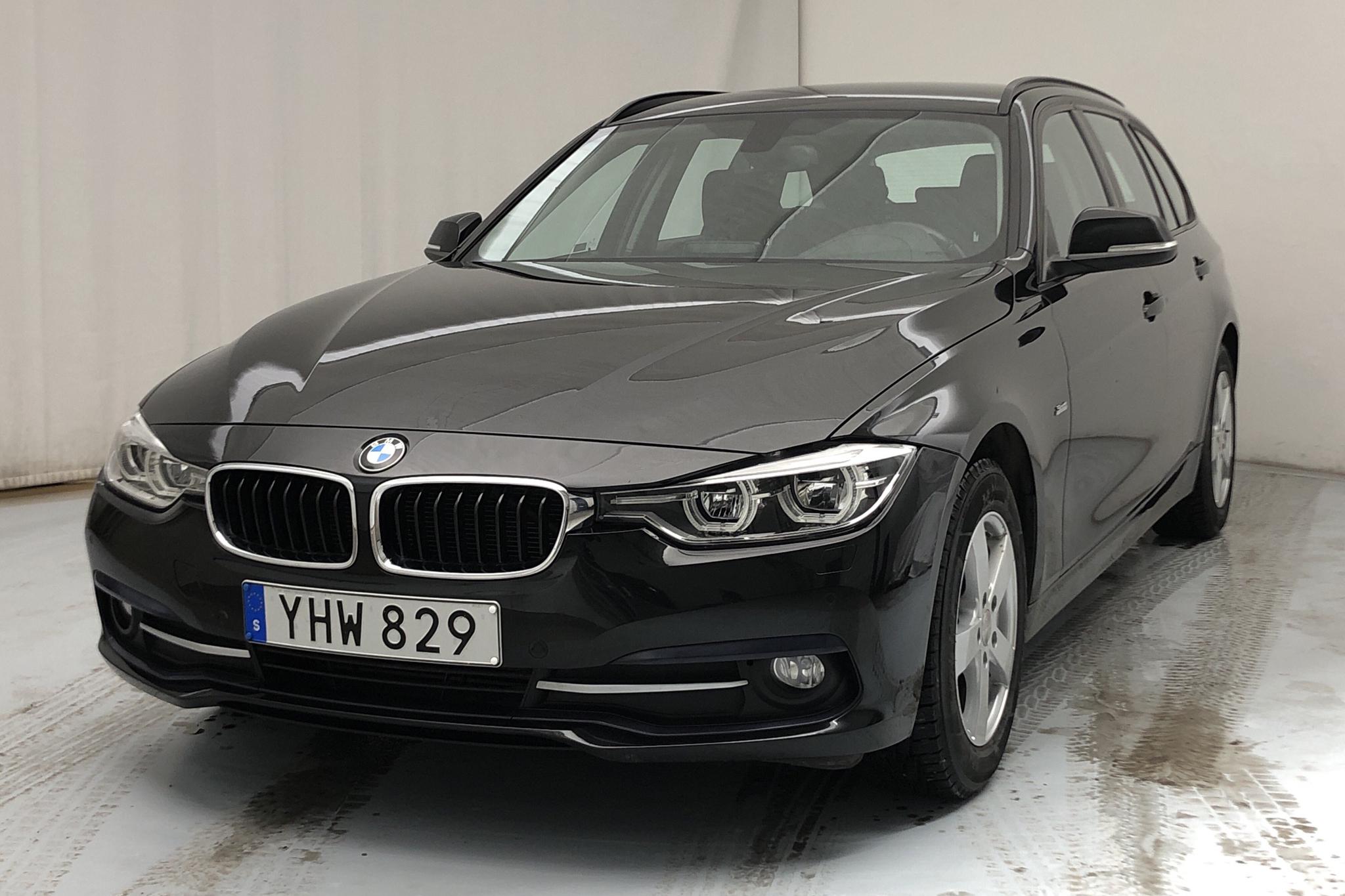 BMW 320d xDrive Touring, F31 (190hk) - 5 667 mil - Automat - svart - 2017