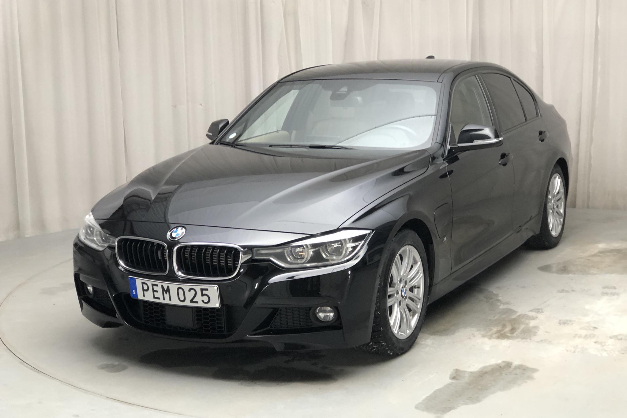BMW 330e Sedan, F30 (252hk) - 10 797 mil - Automat - svart - 2017