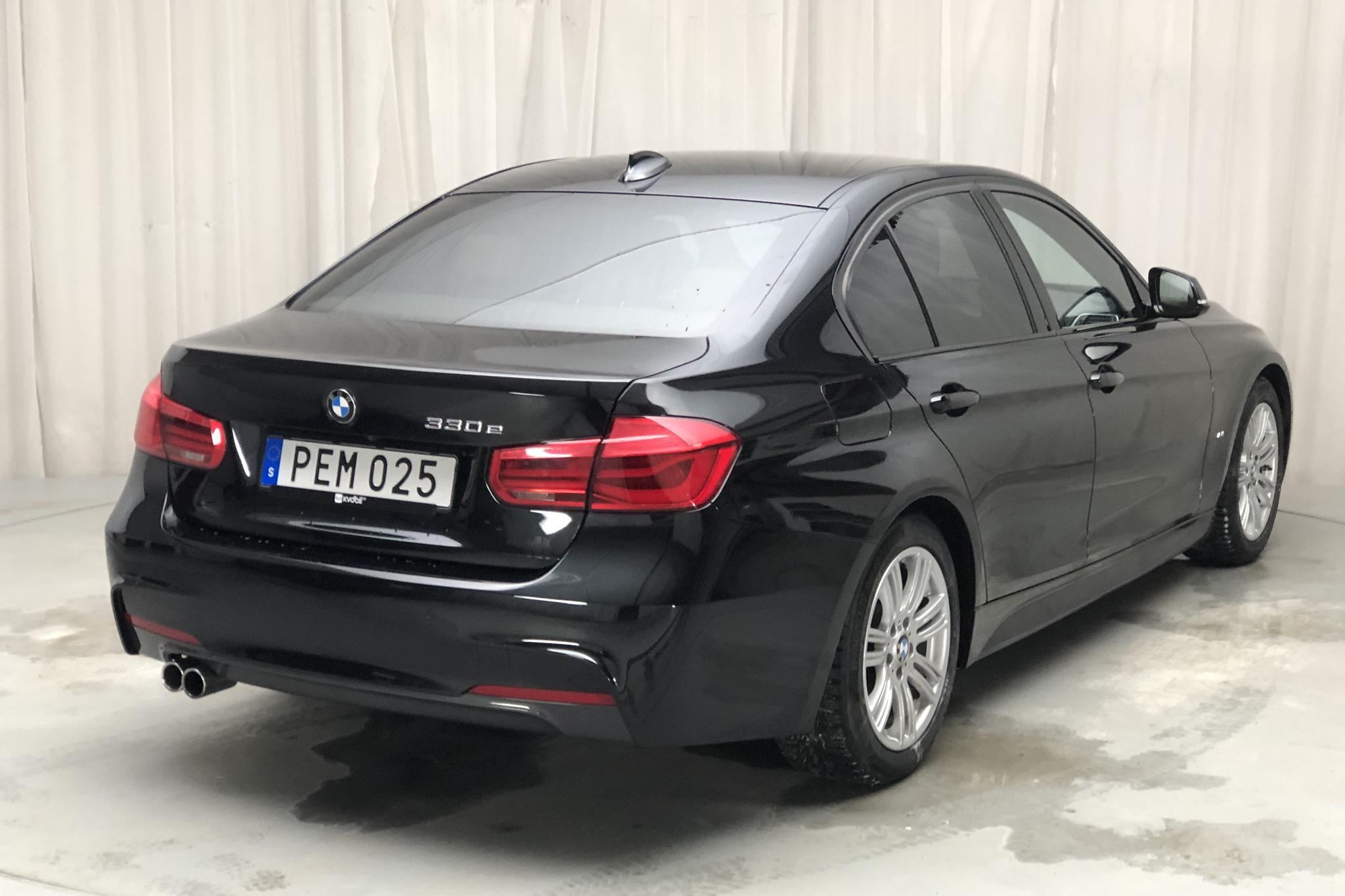 BMW 330e Sedan, F30 (252hk) - 107 970 km - Automatic - black - 2017