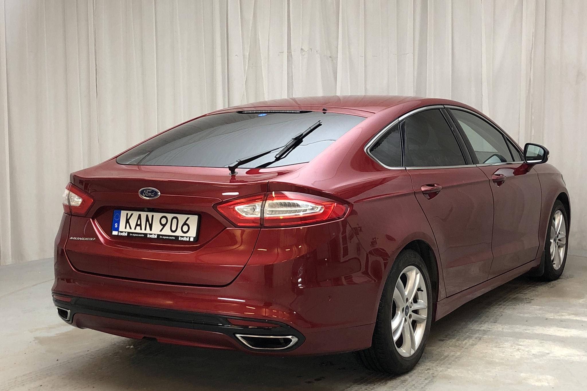 Ford Mondeo 2.0 TDCi 5dr (180hk) - 169 000 km - Automatic - red - 2016