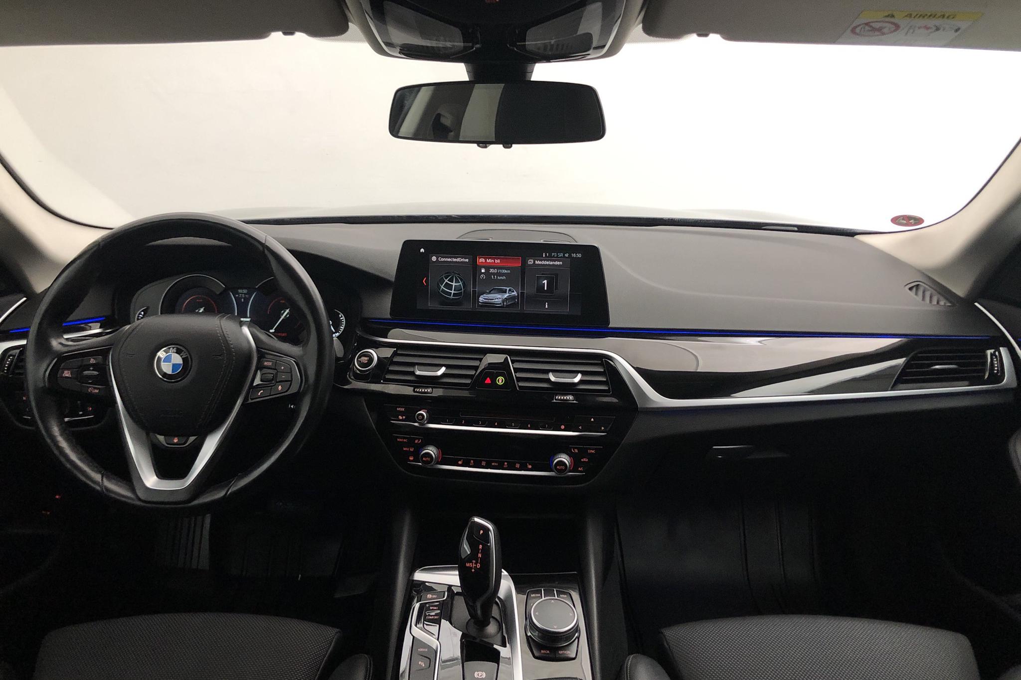 BMW 530e iPerformance Sedan, G30 (252hk) - 11 696 mil - Automat - svart - 2019