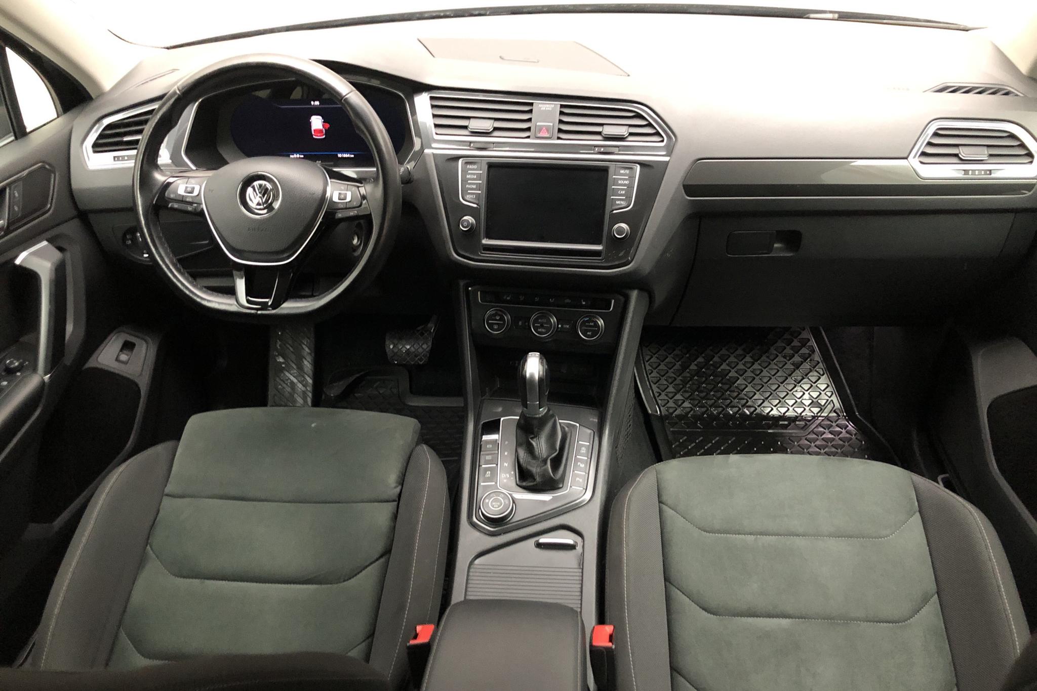 VW Tiguan 2.0 TDI 4MOTION (190hk) - 10 187 mil - Automat - svart - 2017