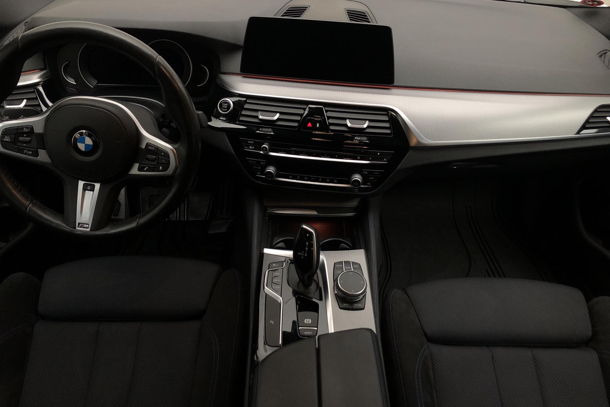 BMW 520d Touring, G31 (190hk) - 7 116 mil - Automat - vit - 2019