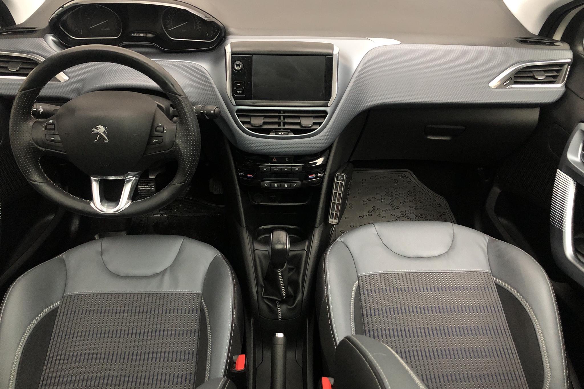 Peugeot 208 PureTech 5dr (82hk) - 1 290 mil - Manuell - vit - 2018
