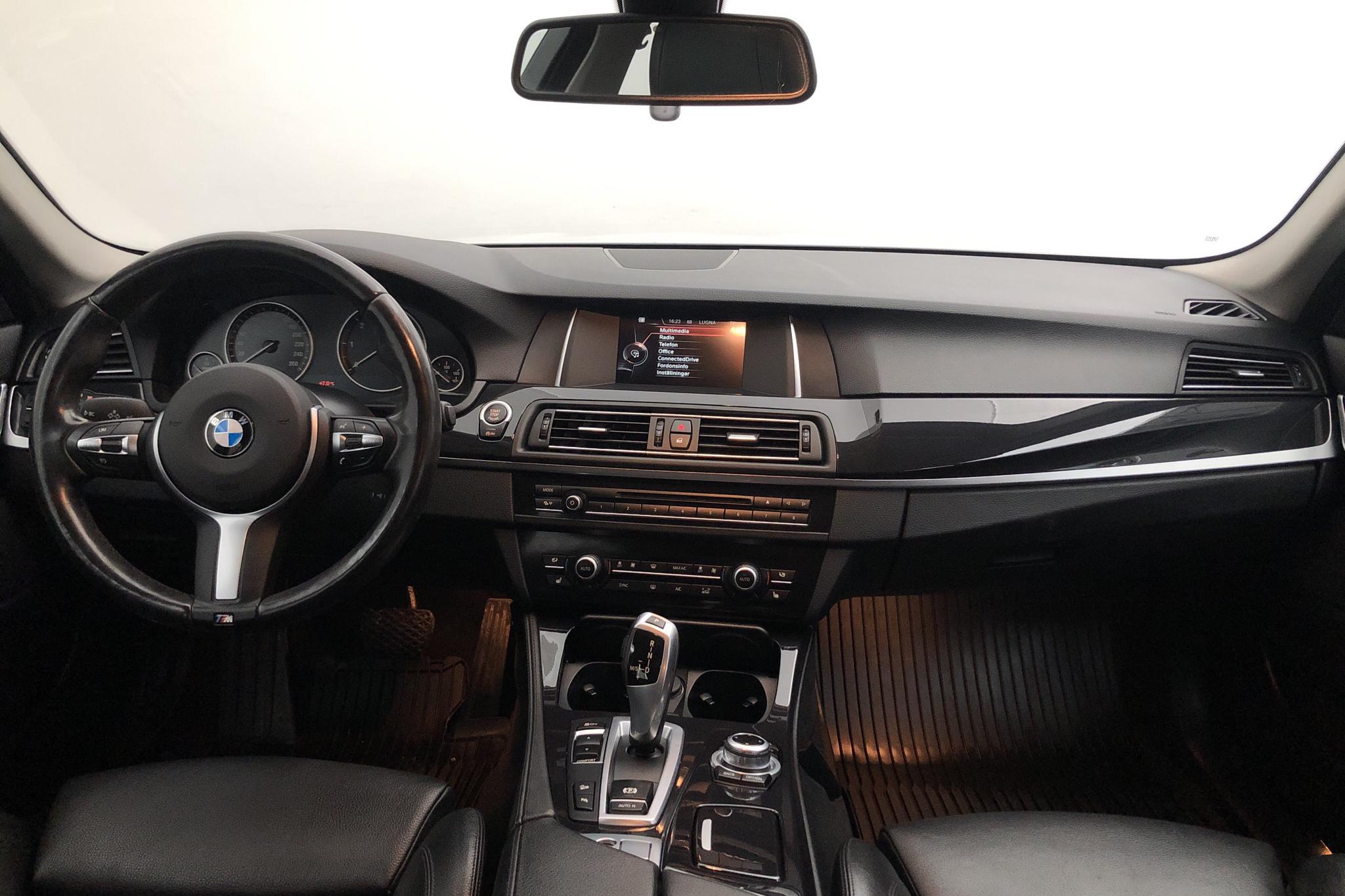 BMW 520d xDrive Touring, F11 (190hk) - 104 040 km - Automatic - white - 2017