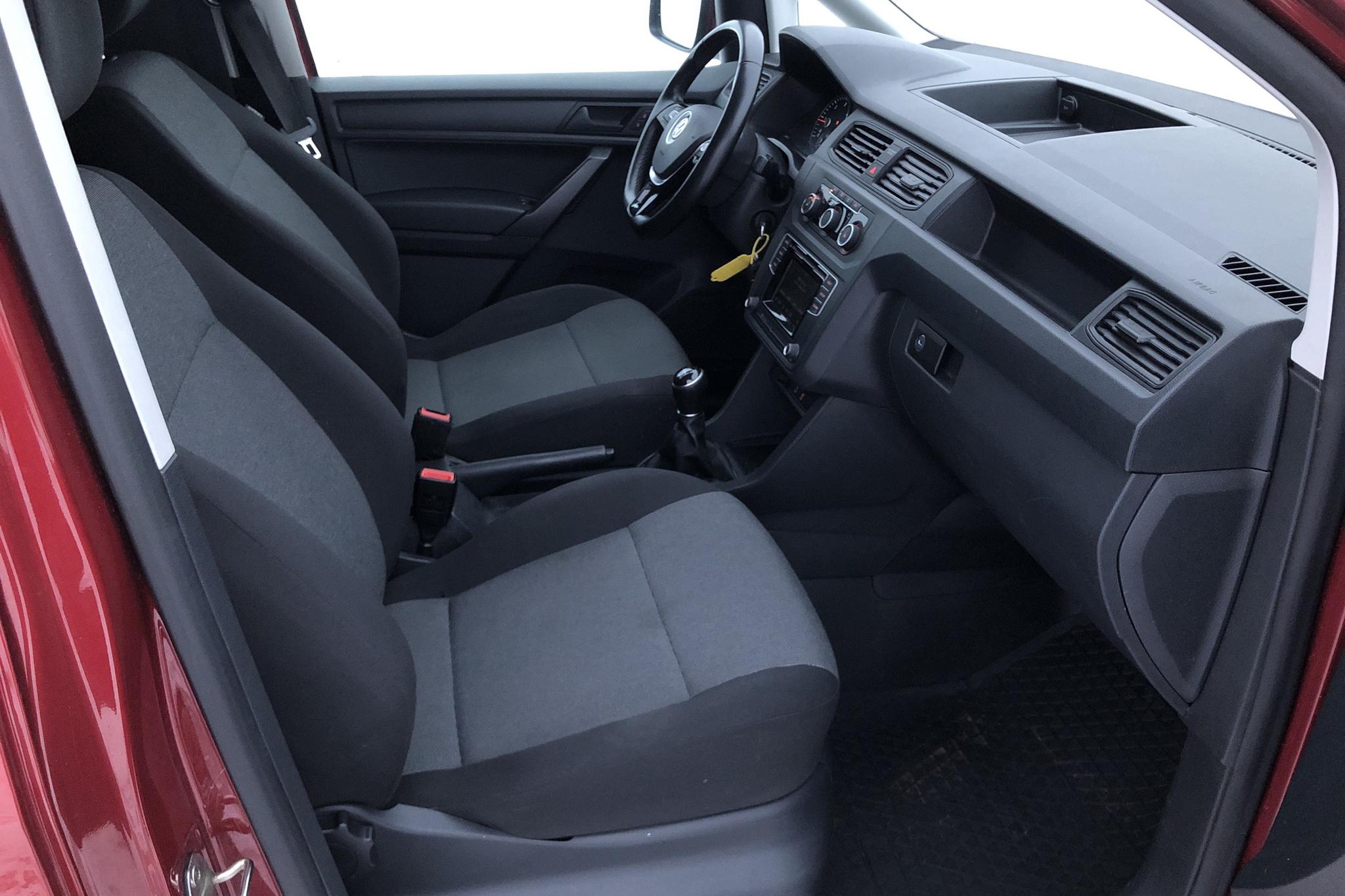 VW Caddy 2.0 TDI Skåp 4MOTION (122hk) - 71 880 km - Manual - 2017