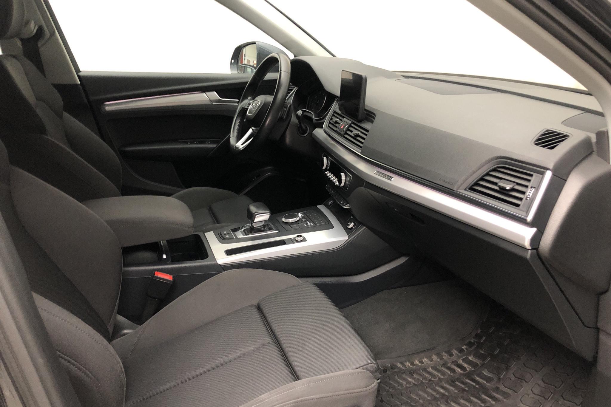 Audi Q5 2.0 TDI quattro (190hk) - 10 284 mil - Automat - grå - 2018