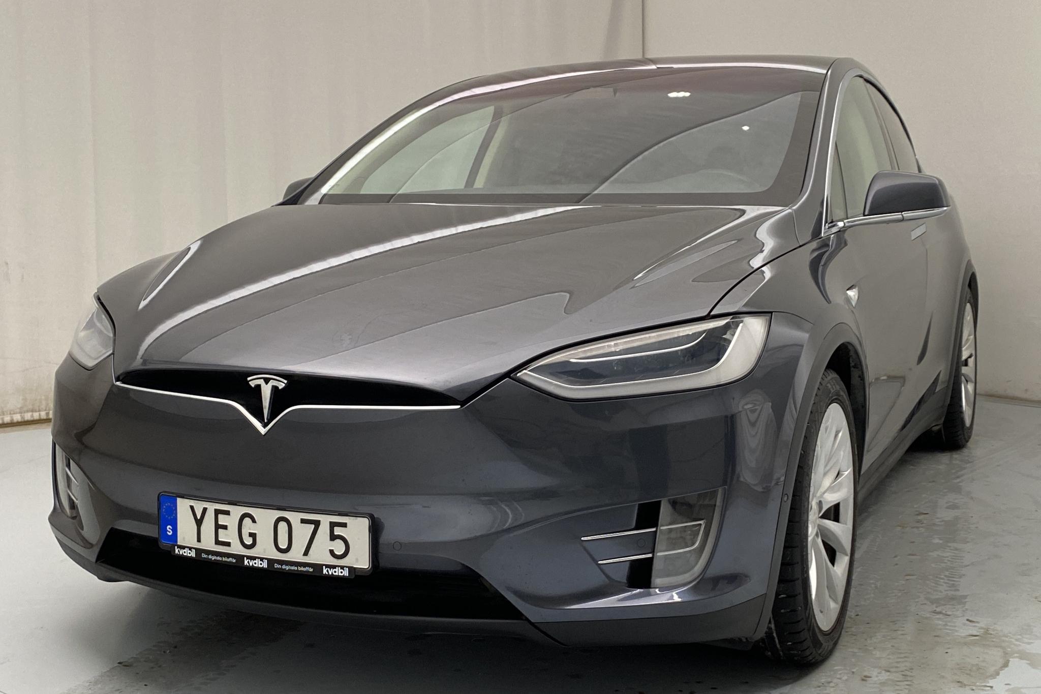 Tesla Model X 90D - 11 232 mil - Manuell - grå - 2016