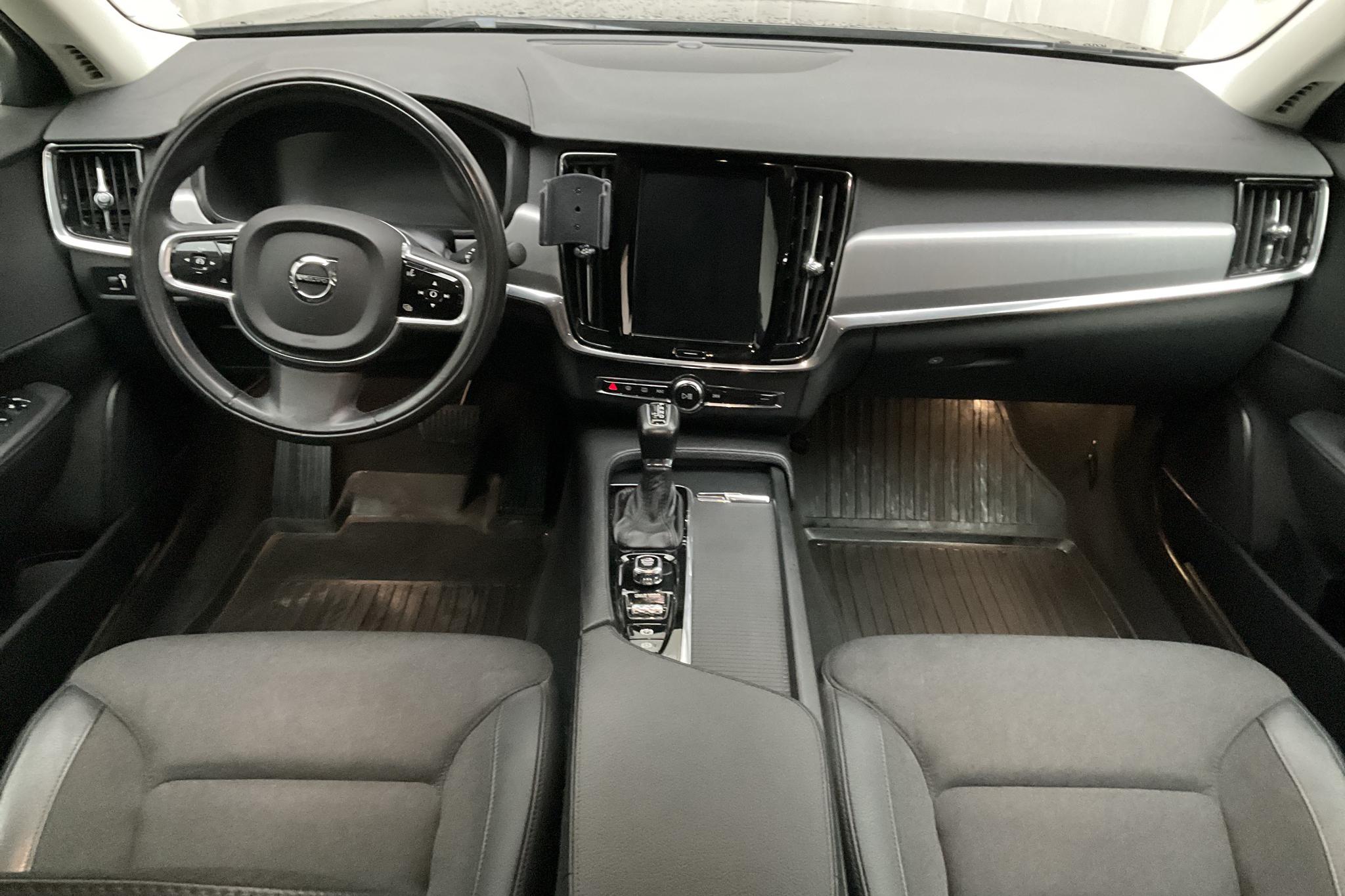 Volvo S90 D4 (190hk) - 122 850 km - Automatic - black - 2018