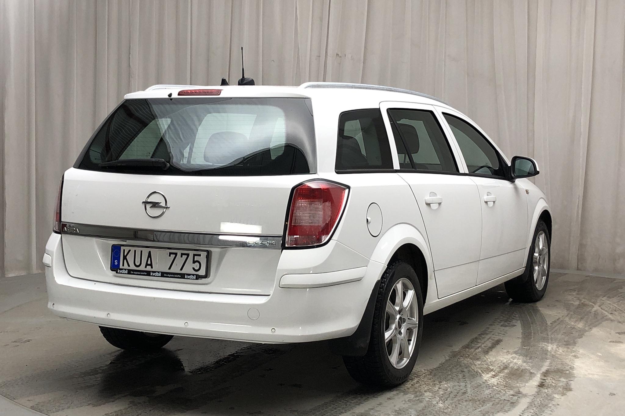 Opel Astra 1.7 CDTI Kombi (110hk) - 190 000 km - Manual - white - 2010