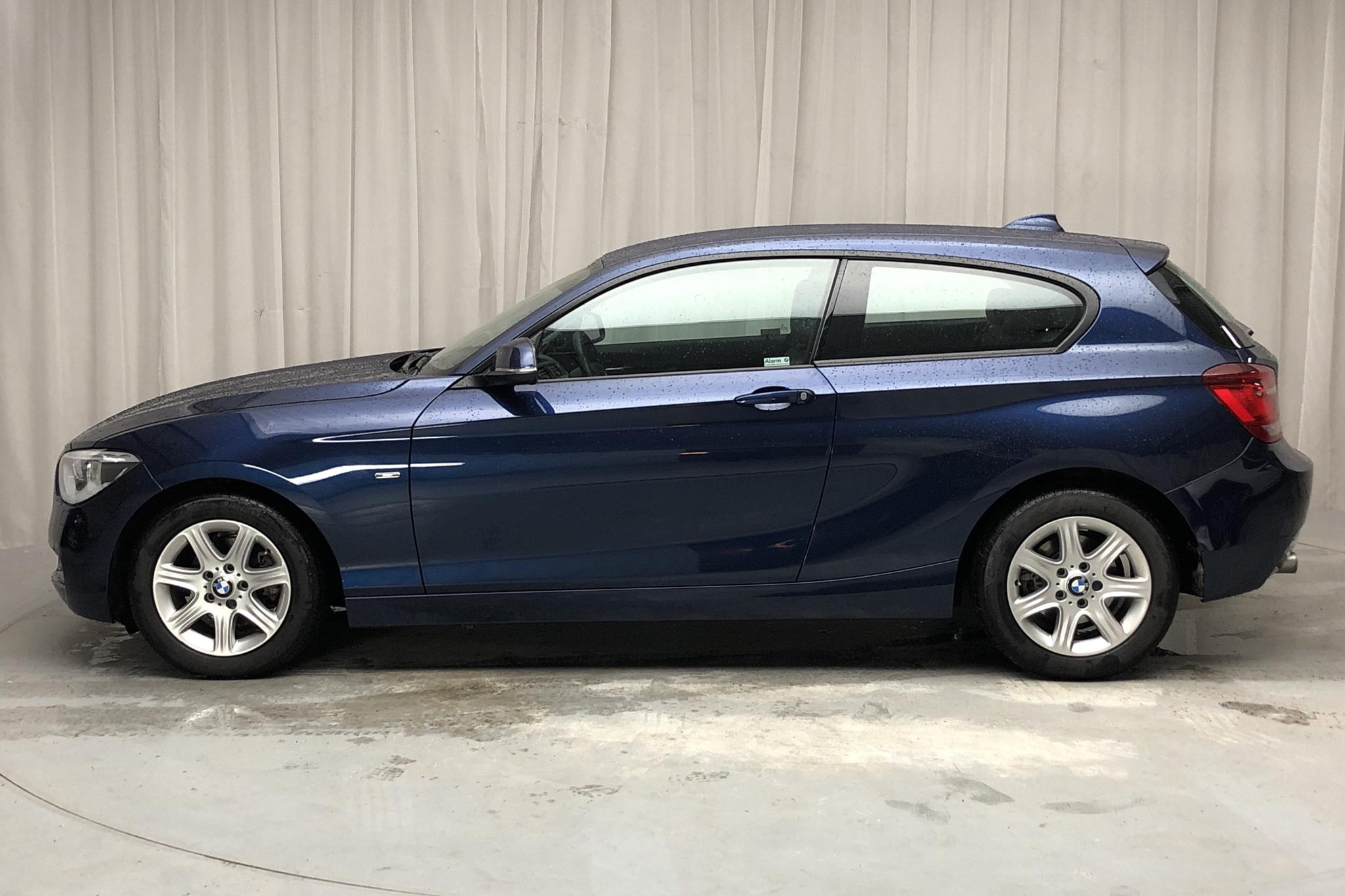 BMW 118d 3dr, F21 (143hk) - 5 460 km - Manual - blue - 2013