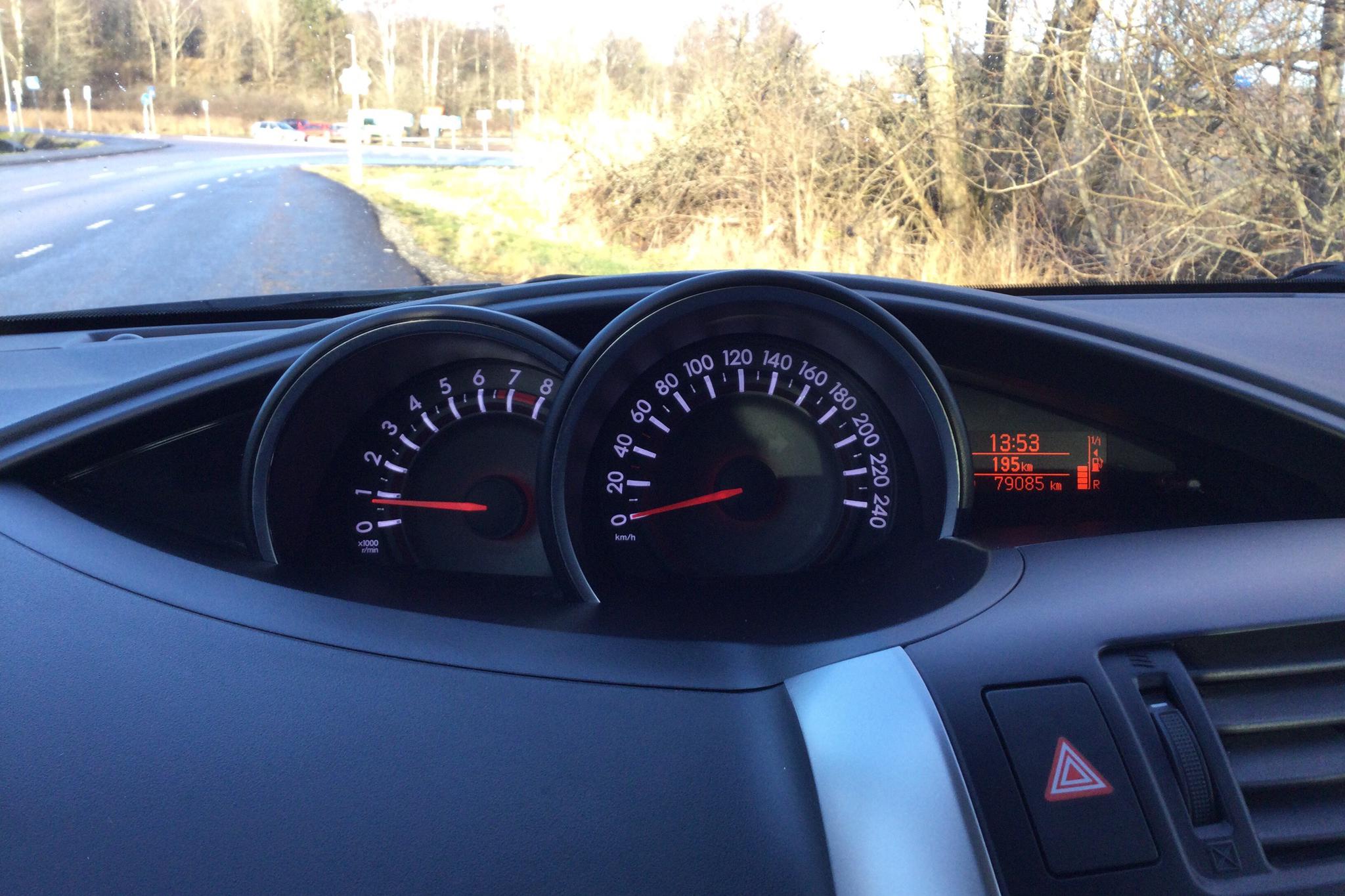 Toyota Verso VVT-i 1.8 (147hk) - 7 908 mil - Manuell - brun - 2015
