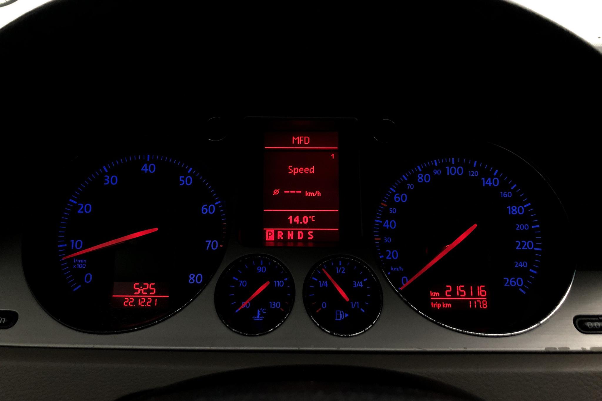 VW Passat 3.2 V6 Variant 4-Motion (250hk) - 215 110 km - Automatic - Dark Brown - 2008