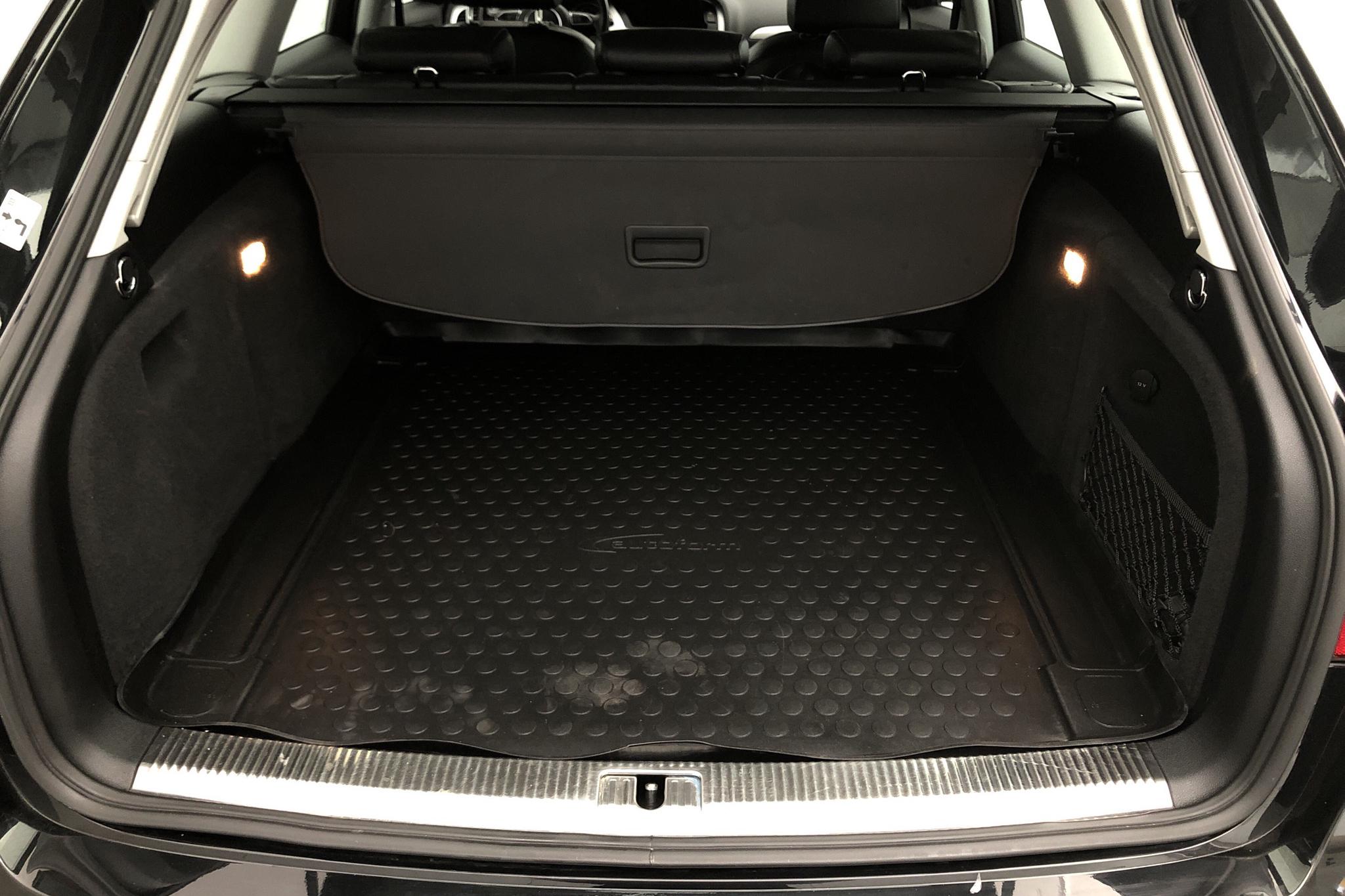 Audi A4 Allroad 2.0 TDI clean diesel Avant quattro (190hk) - 12 555 mil - Automat - svart - 2016