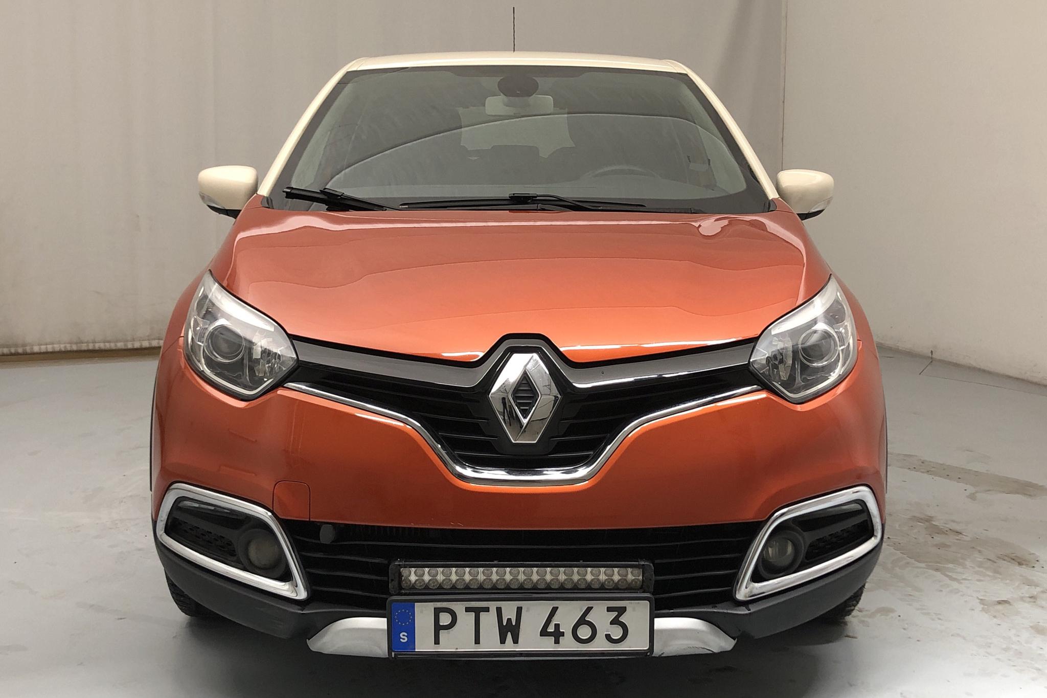 Renault Captur 1.2 TCe (120hk) - 6 376 mil - Automat - 2015