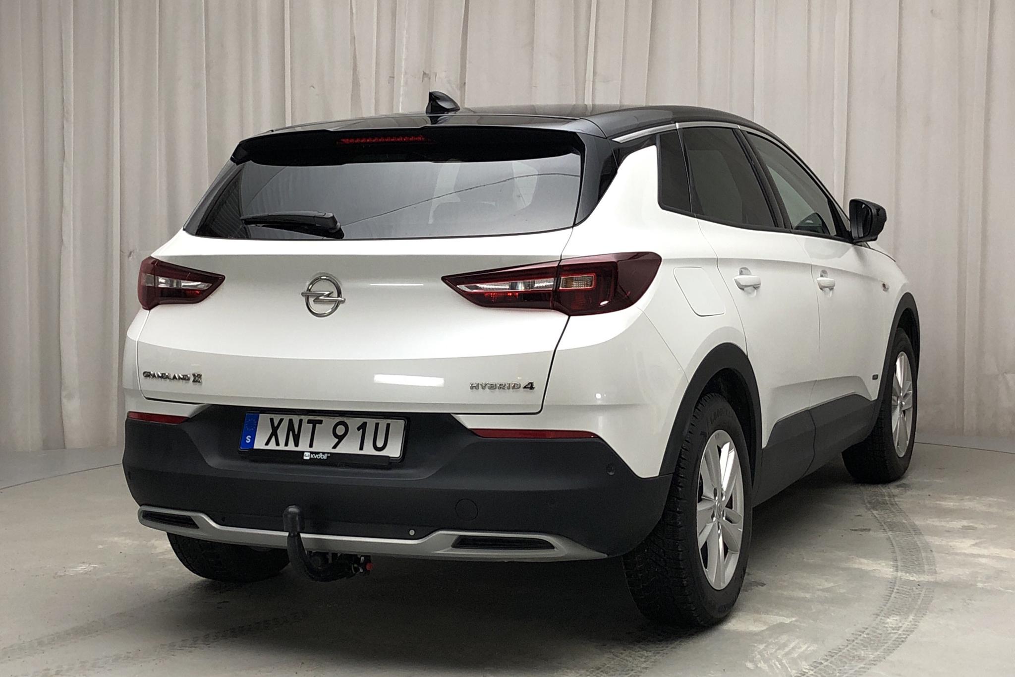 Opel Grandland X 1.6 AWD PHEV (300hk) - 15 790 km - Automatic - white - 2020