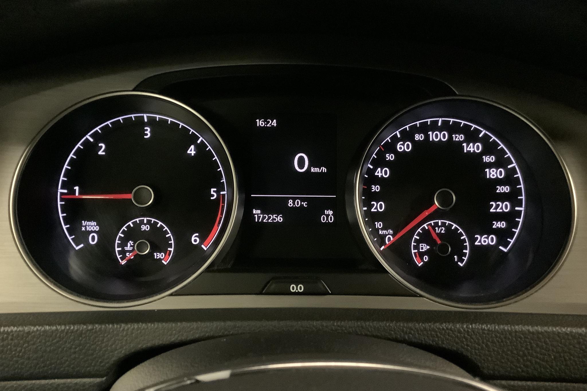 VW Golf VII 1.6 TDI BlueMotion Technology Sportscombi 4Motion (105hk) - 17 230 mil - Manuell - röd - 2014