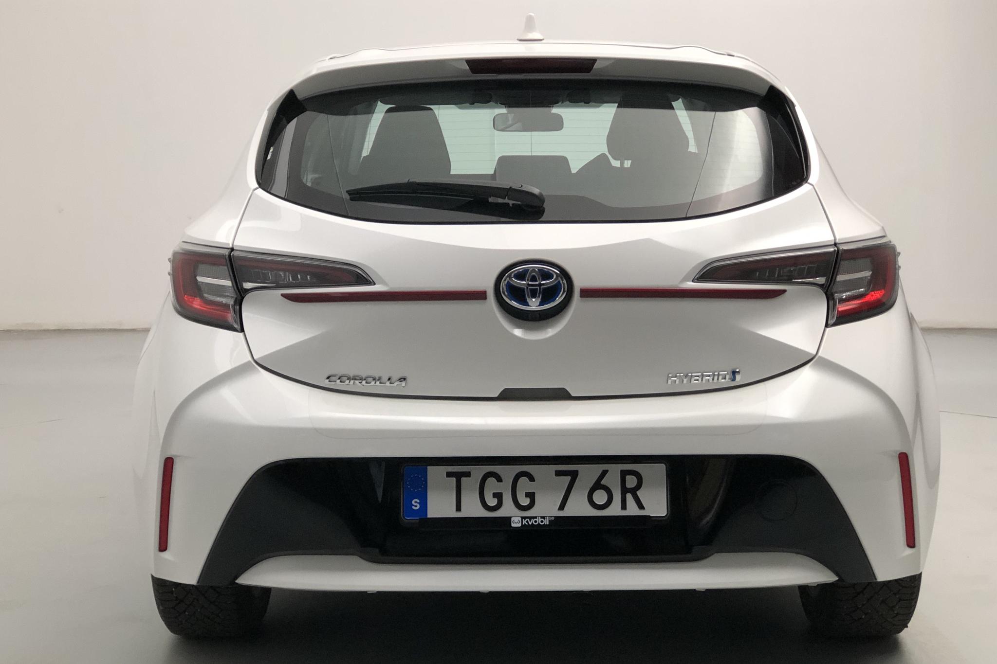 Toyota Corolla 1.8 Hybrid 5dr (122hk) - 354 mil - Automat - vit - 2021