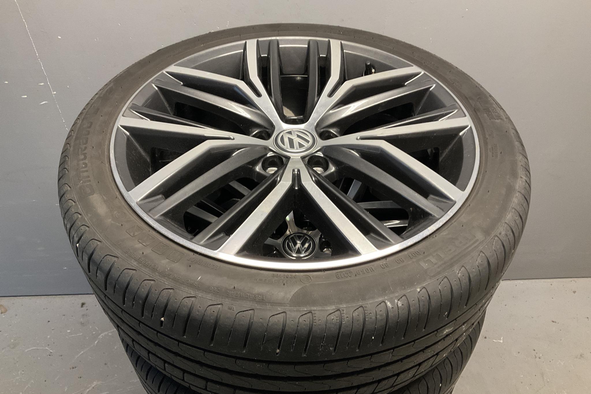 VW Passat Alltrack 2.0 TDI Sportscombi 4MOTION (240hk) - 72 070 km - Automatic - black - 2019