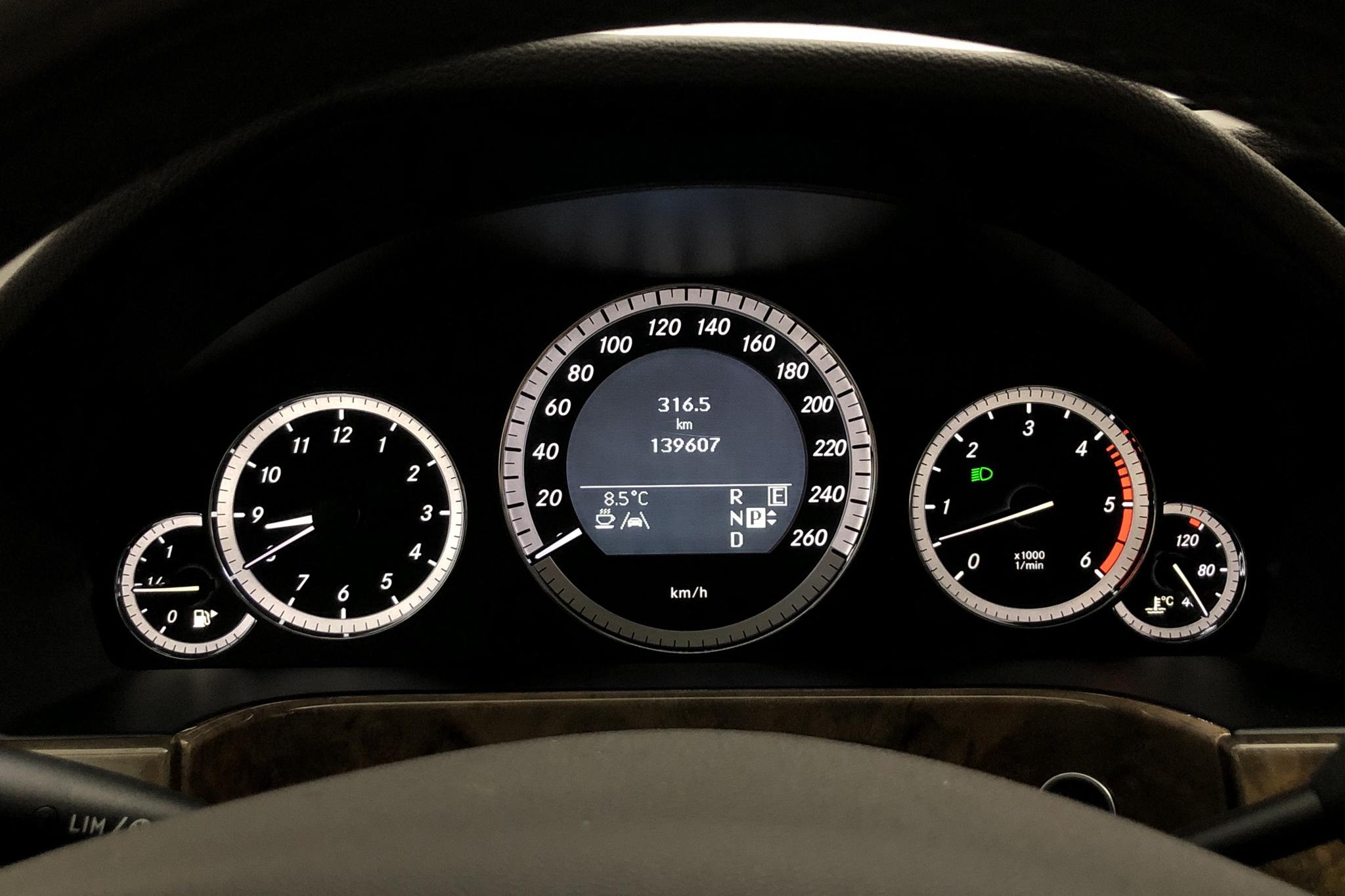 Mercedes E 350 CDI BlueEfficiency Kombi 4Matic S212 (231hk) - 139 600 km - Automatic - Light Brown - 2011