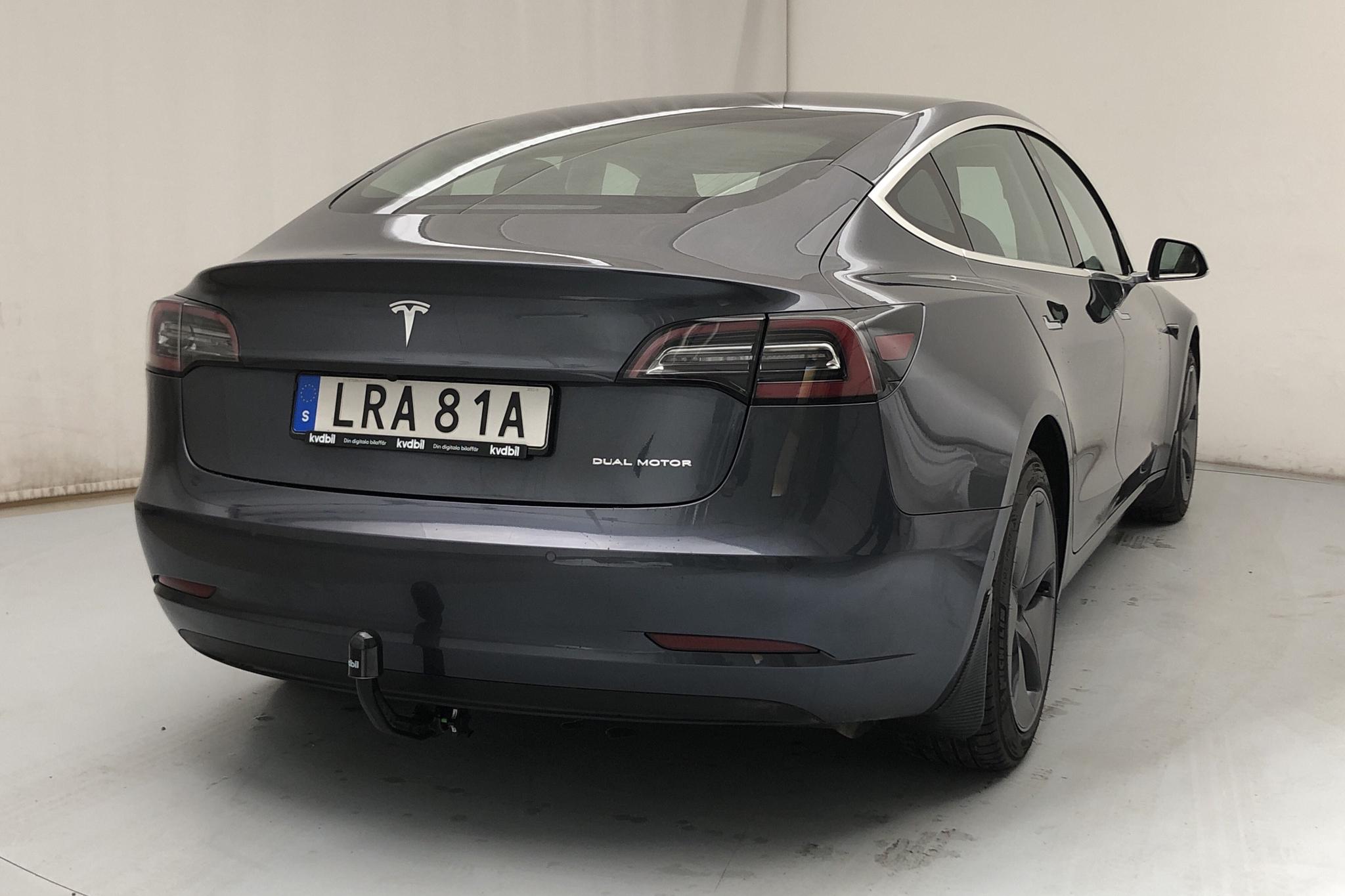 Tesla Model 3 Long Range Dual Motor AWD - 44 520 km - Automatic - gray - 2020