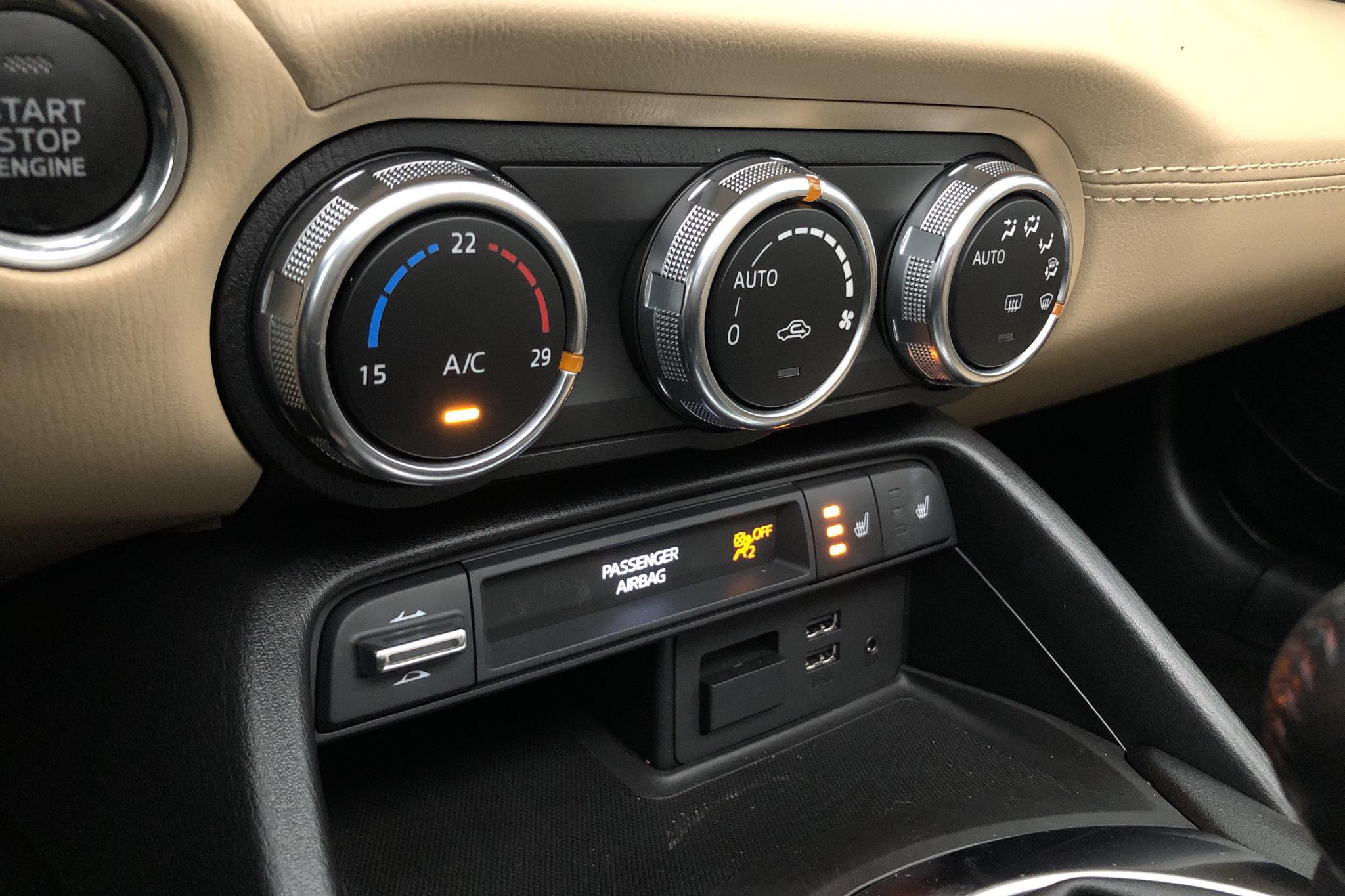 Mazda MX-5 2.0 (160hk) - 30 240 km - Manual - gray - 2018