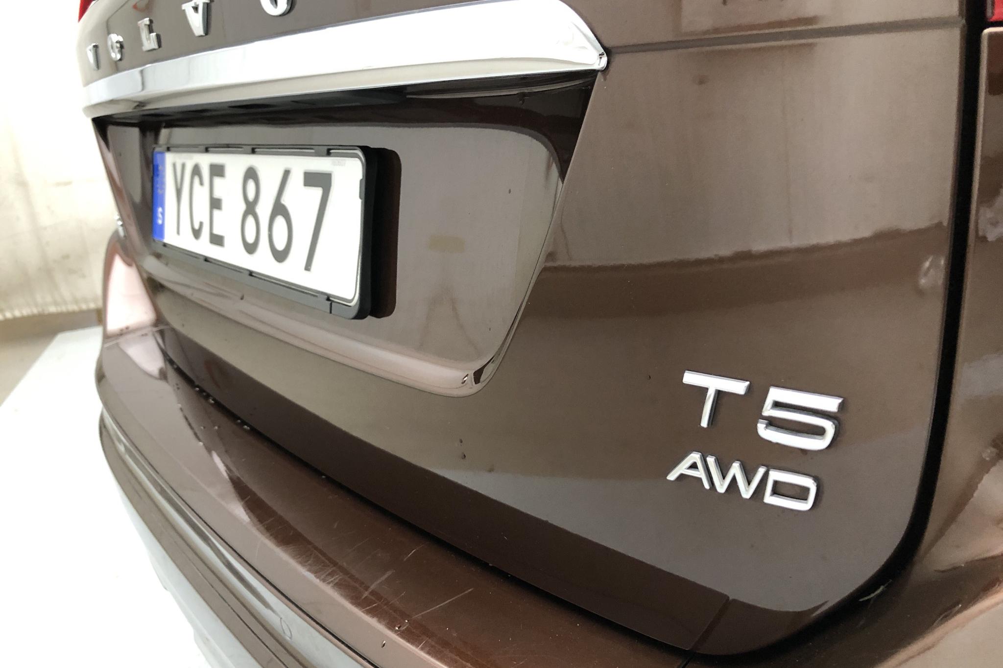 Volvo XC60 T5 AWD (254hk) - 7 469 mil - Automat - brun - 2016