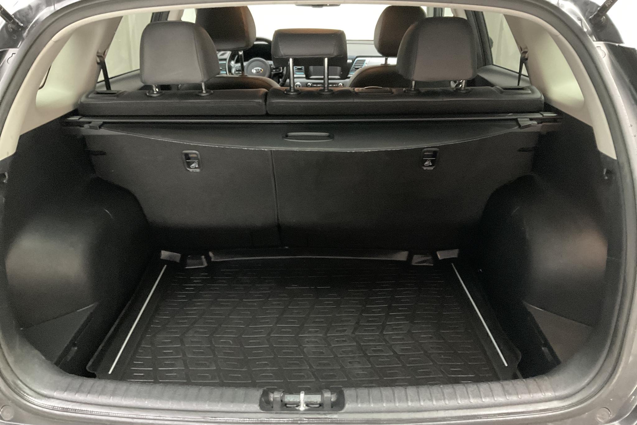KIA Niro EV 64 kWh (204hk) - 17 907 mil - Automat - grå - 2019